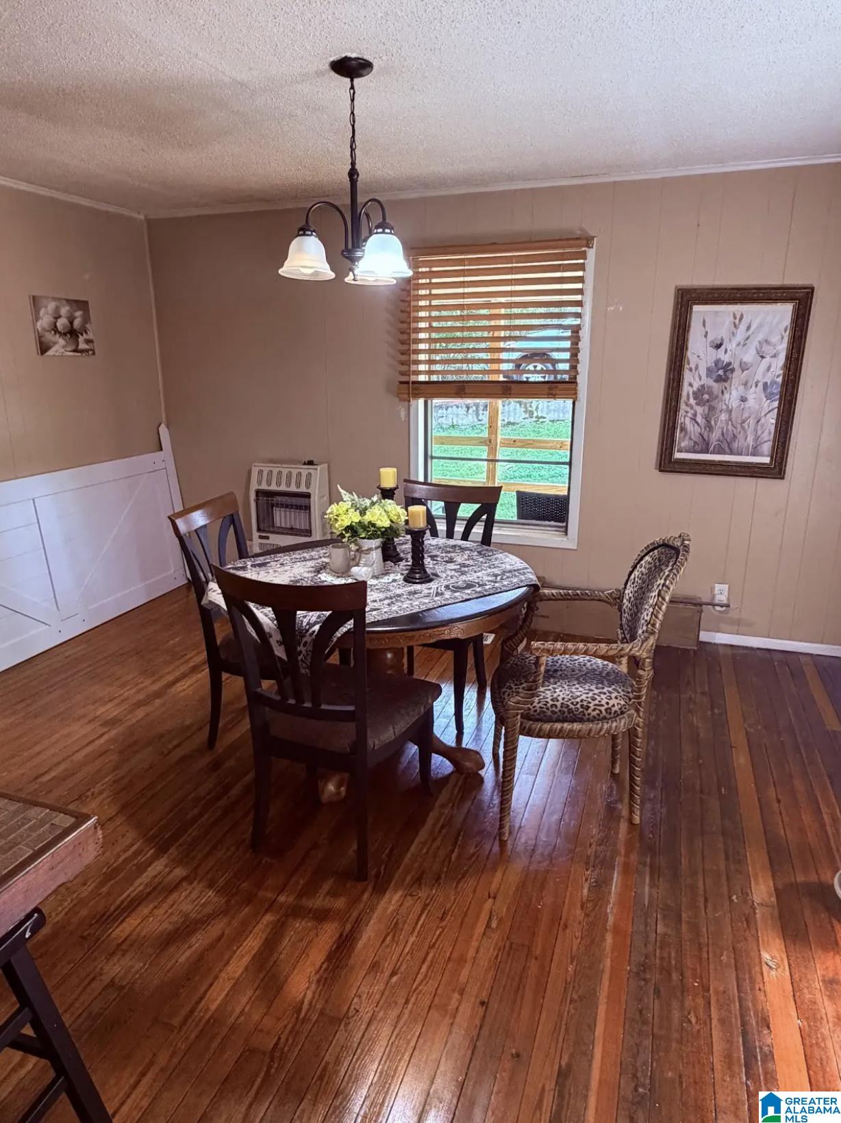 118 COUNTRYVIEW CIRCLE