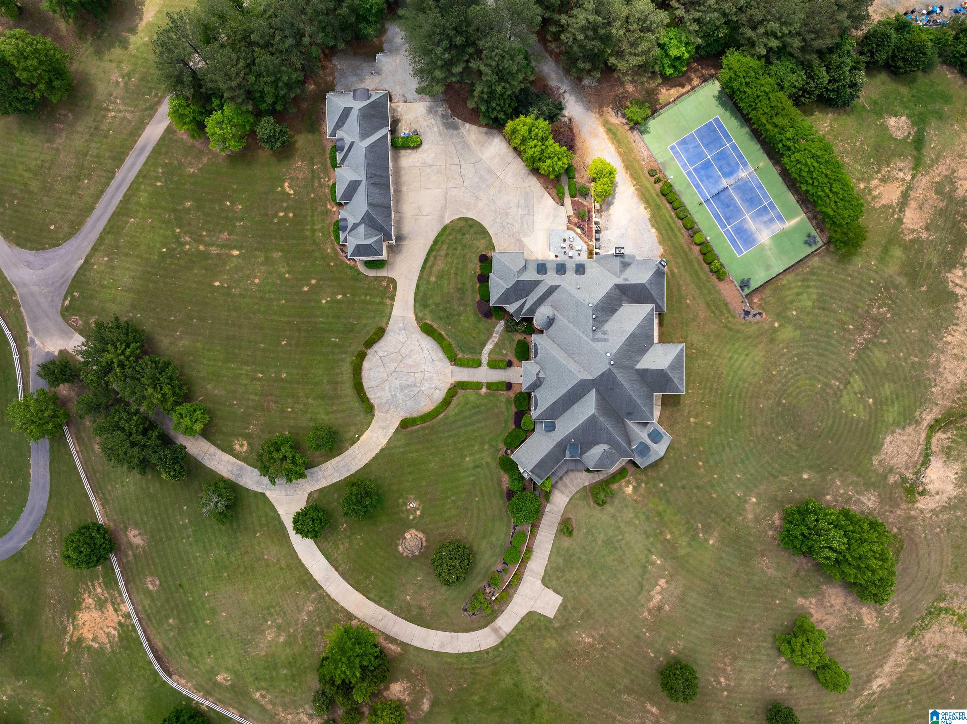 274 AUTUMN RIDGE DRIVE