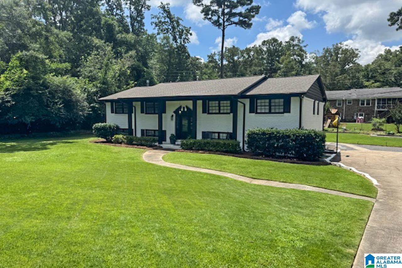 3240 MOCKINGBIRD LANE