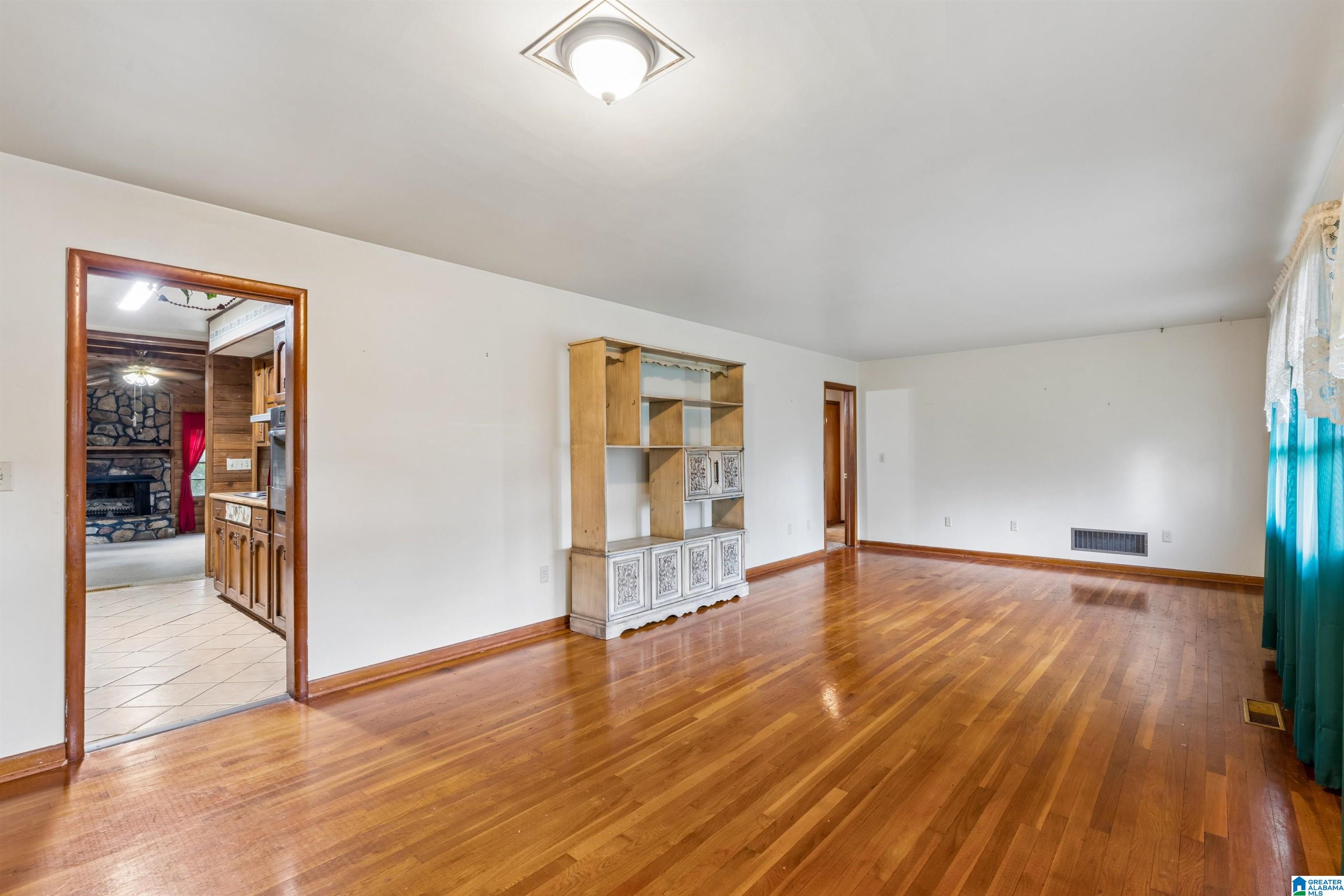 202 BROWN PLACE
