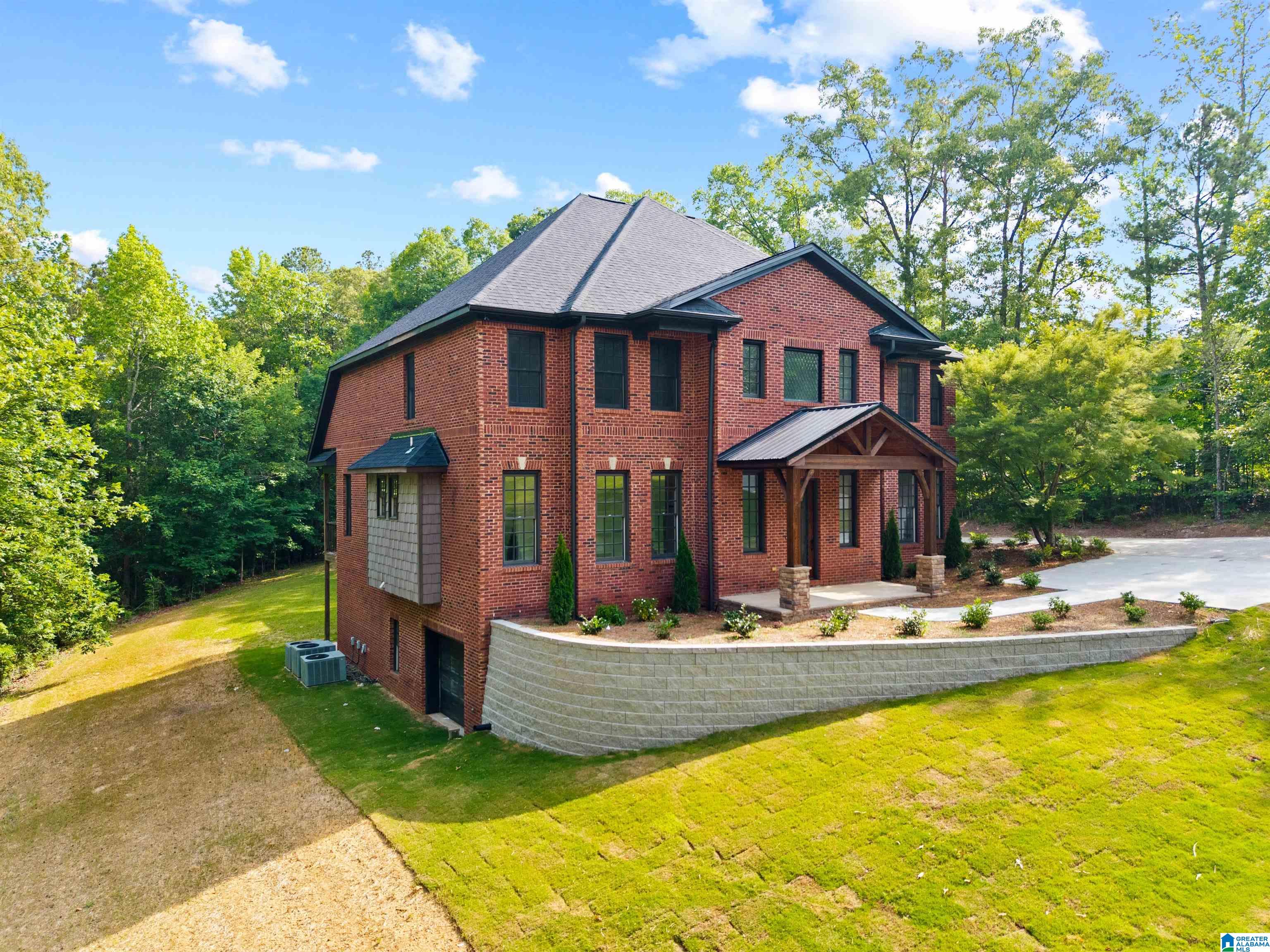 135 TOE RIVER LANE