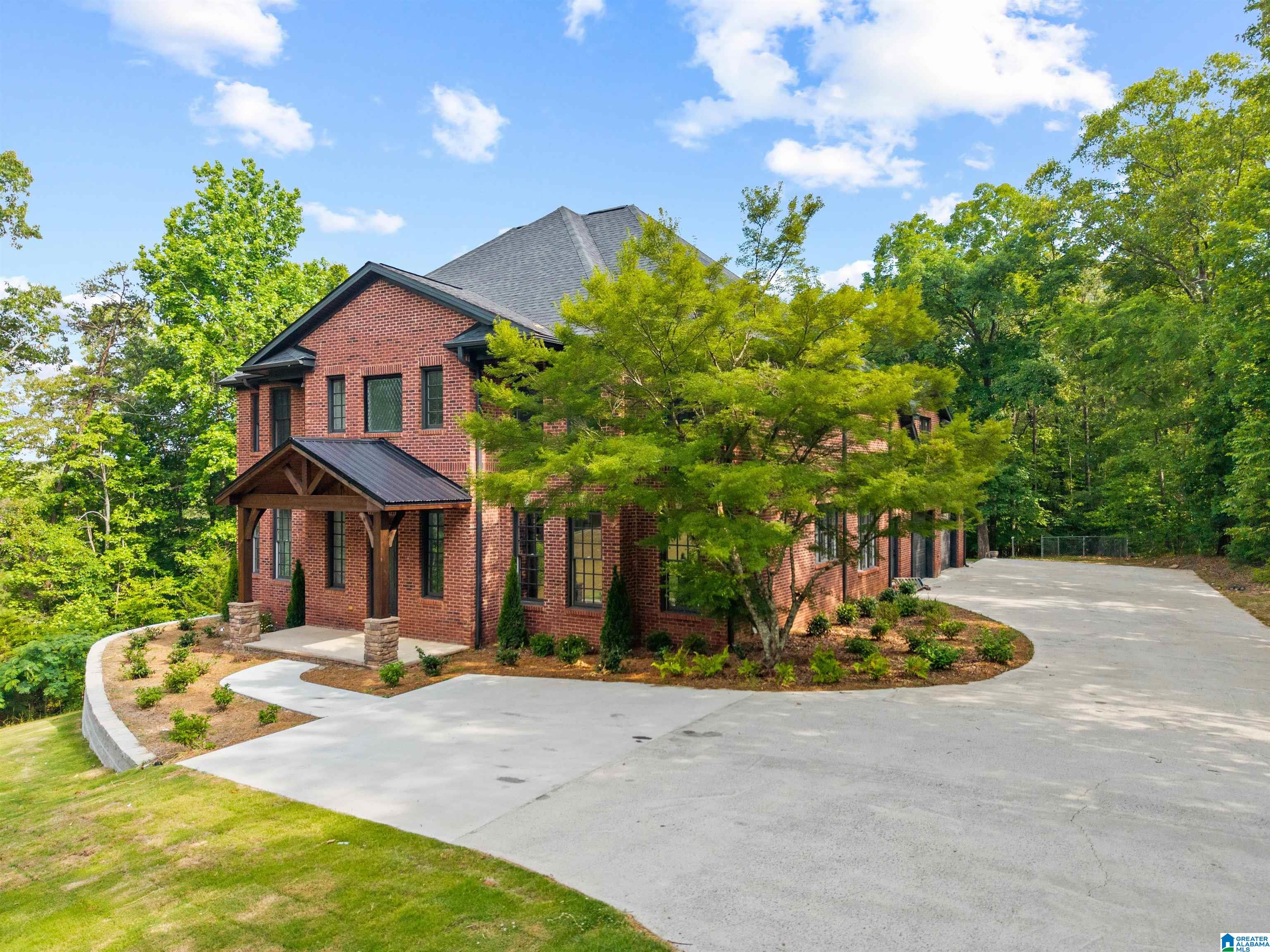 135 TOE RIVER LANE