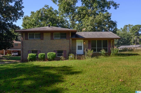 Photo of 3314 Wentwood Circle, ADAMSVILLE, AL 35005 (MLS # 21465094)