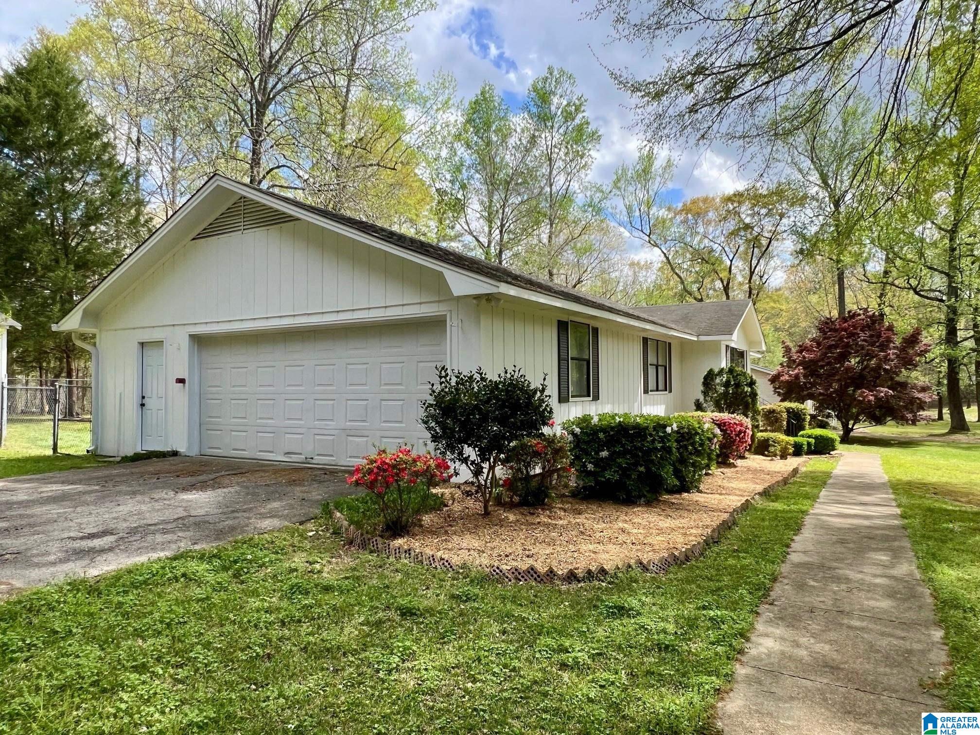 1307 CHARTER CIRCLE
