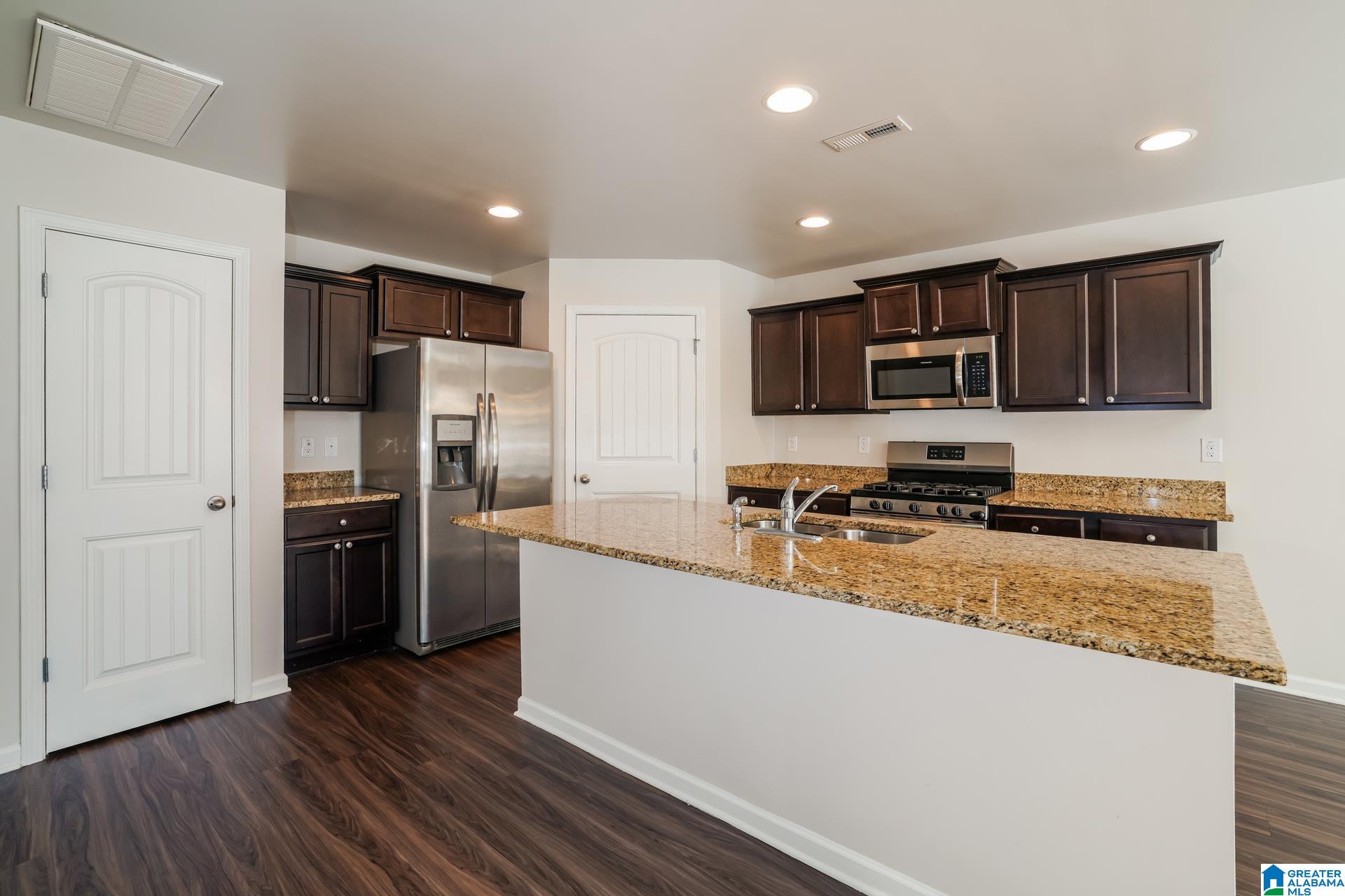 4691 WOODFORD CIRCLE