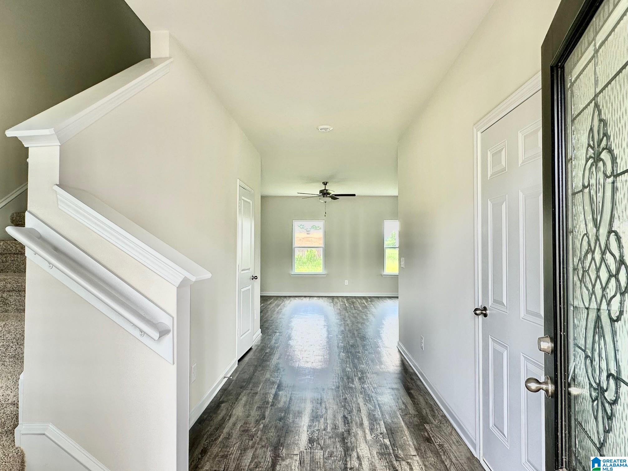 1126 PILGRIM LANE