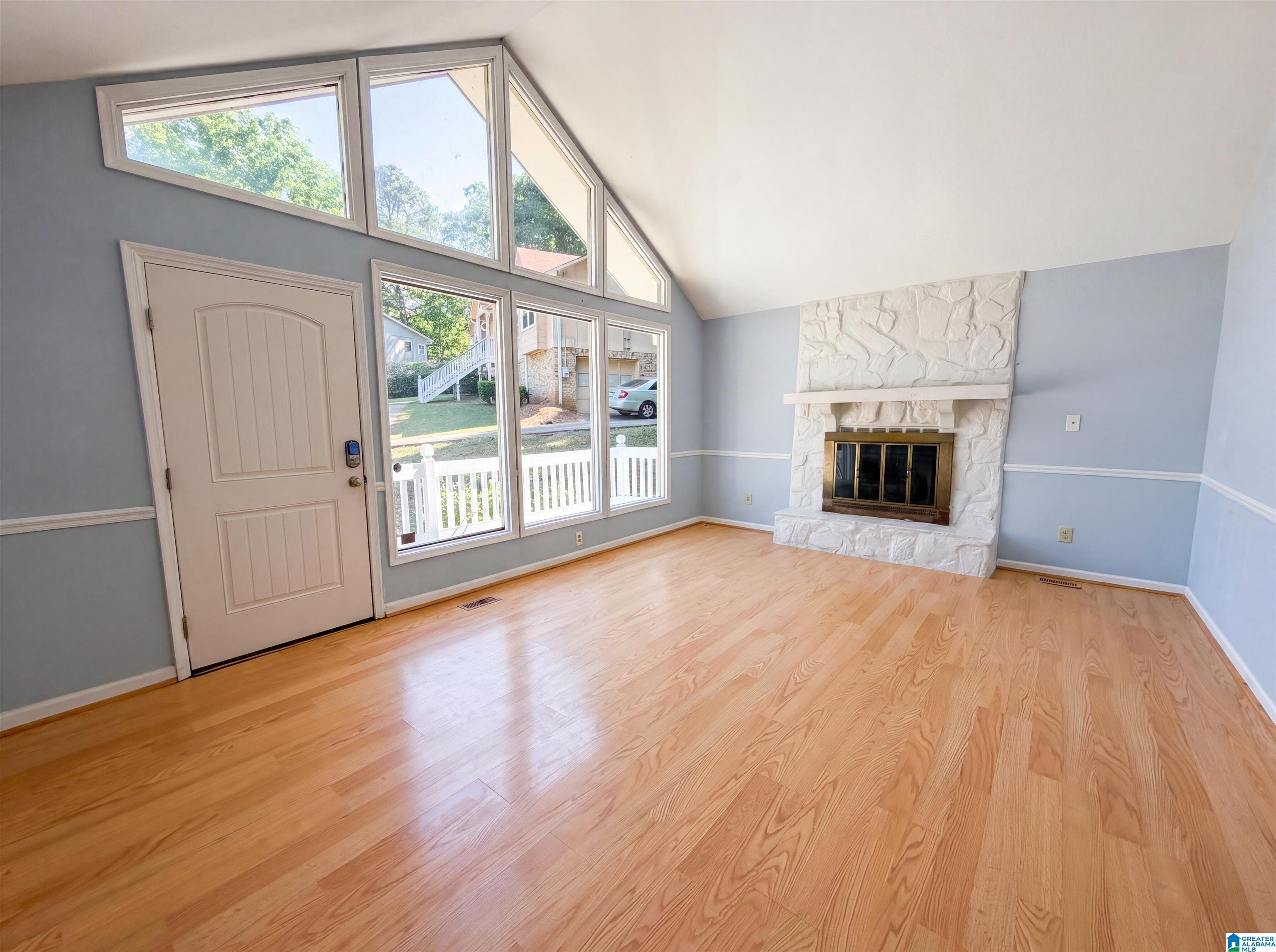 1500 SHADY OAK CIRCLE