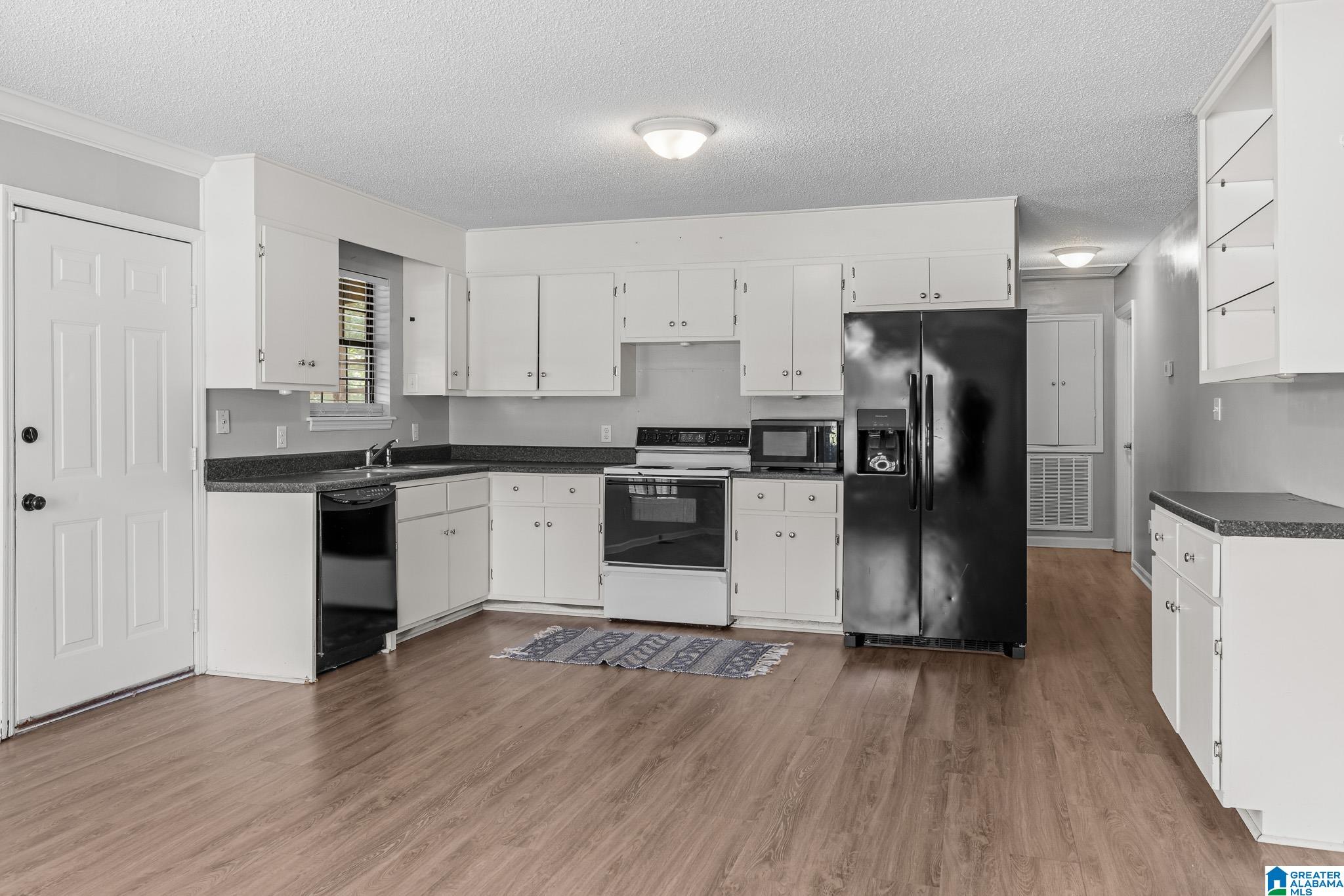740 COUNTY ROAD 41 - Photo 4