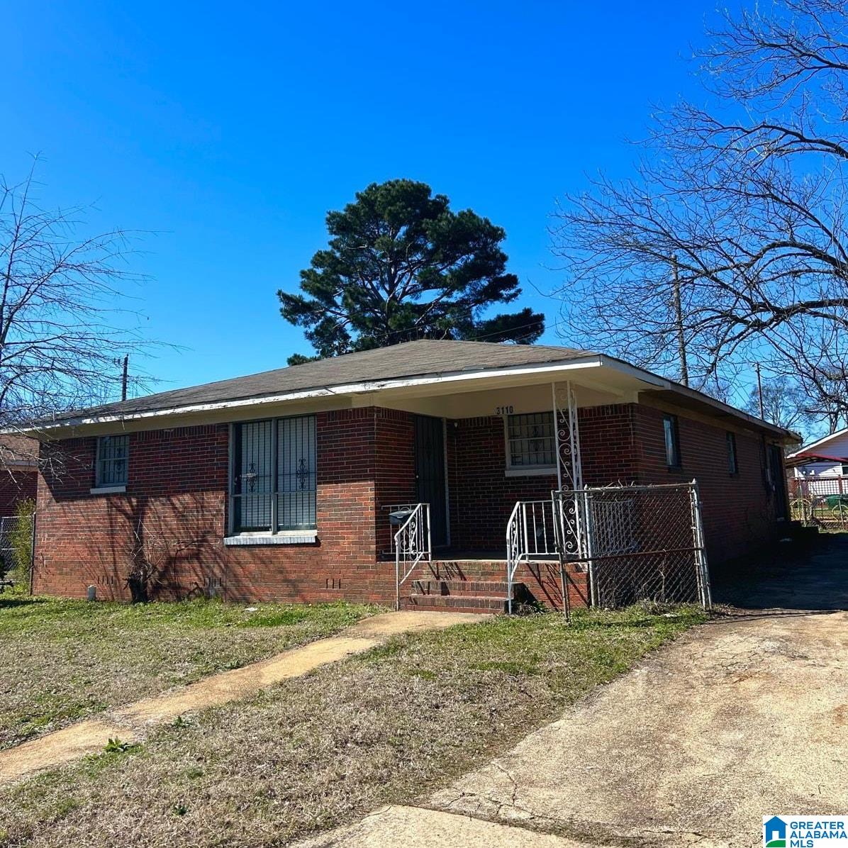 Photo 1 of 13 — 3110 PATTON COURT, BESSEMER, AL 35020
