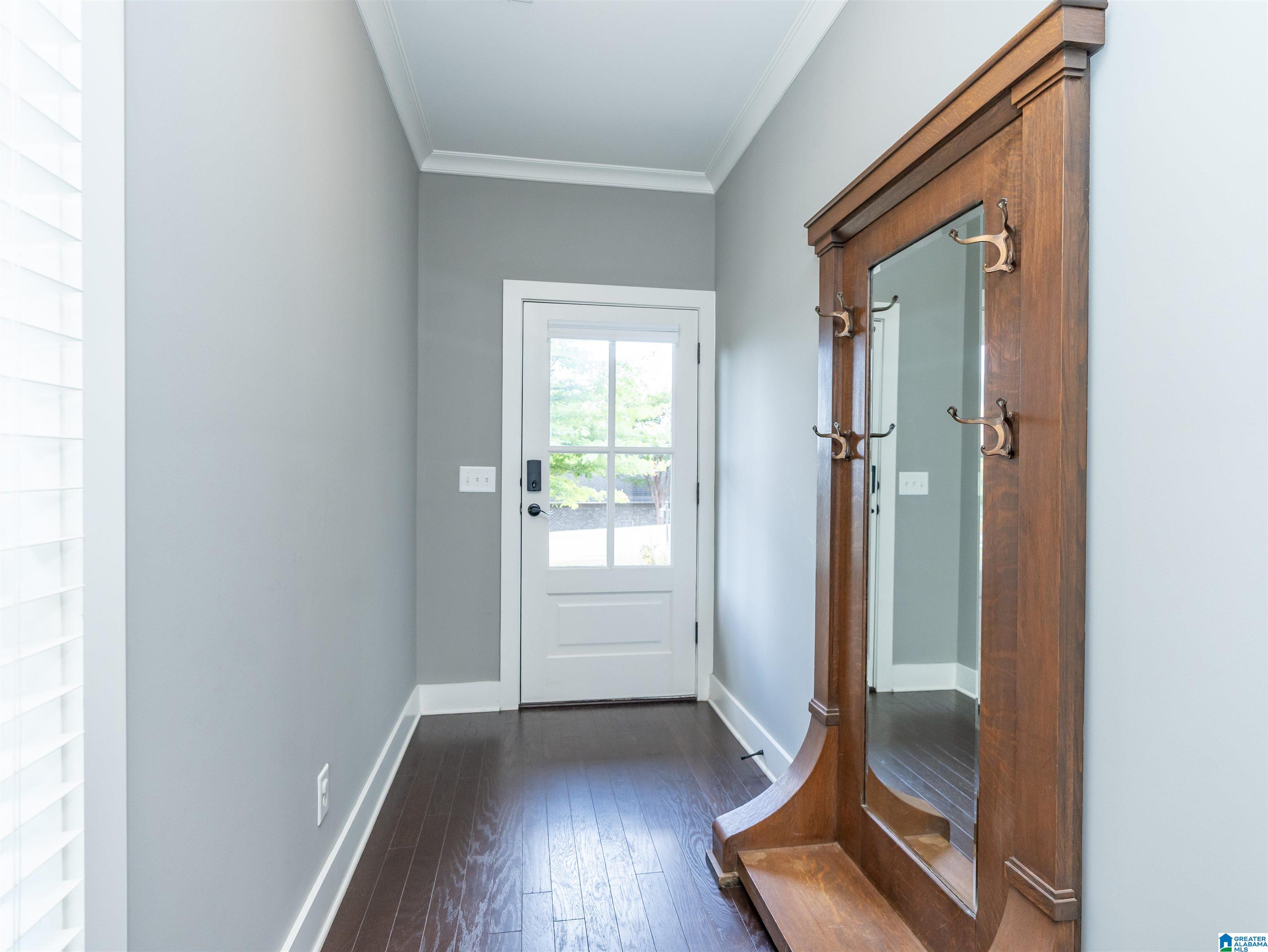 780 BAINBRIDGE COURT