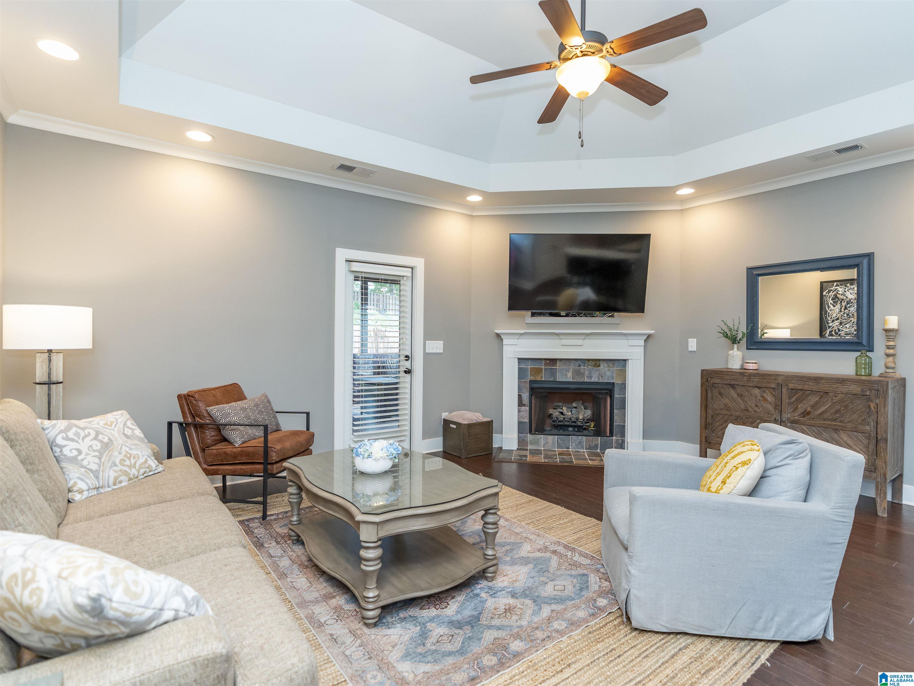 780 BAINBRIDGE COURT