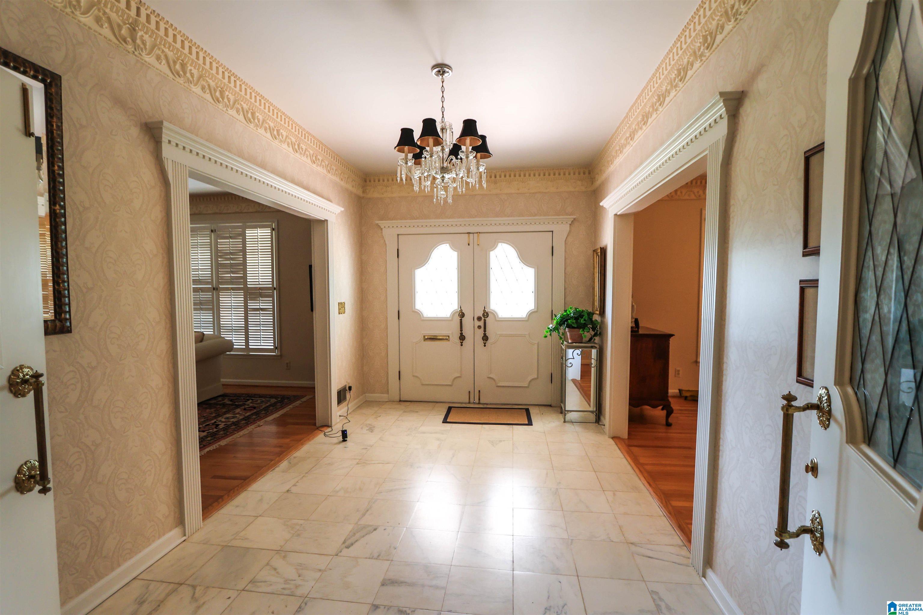 1001 GLENWOOD TERRACE