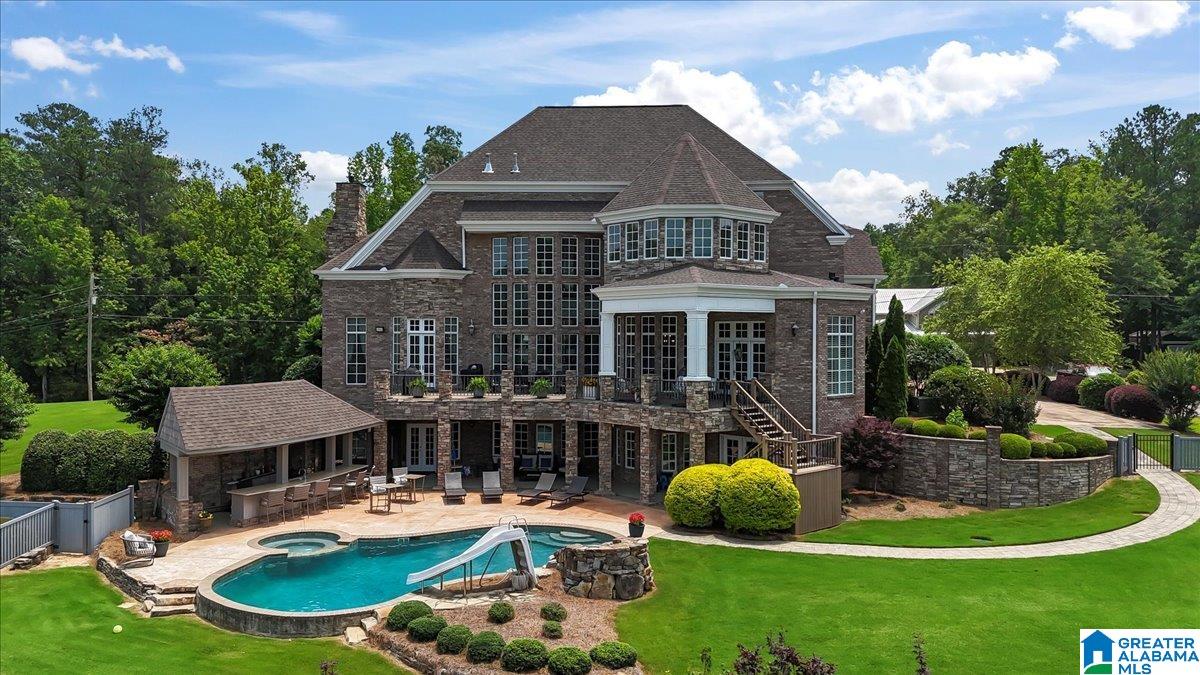 2400 SUMMERCHASE DRIVE