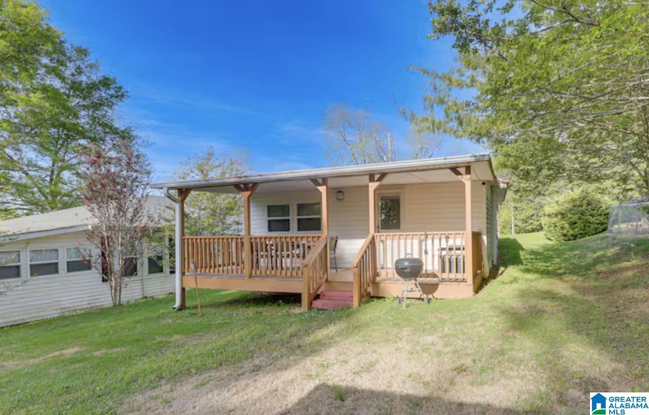 Photo 1 of 24 — 250 FLORIDA STREET, WEST BLOCTON, AL 35184