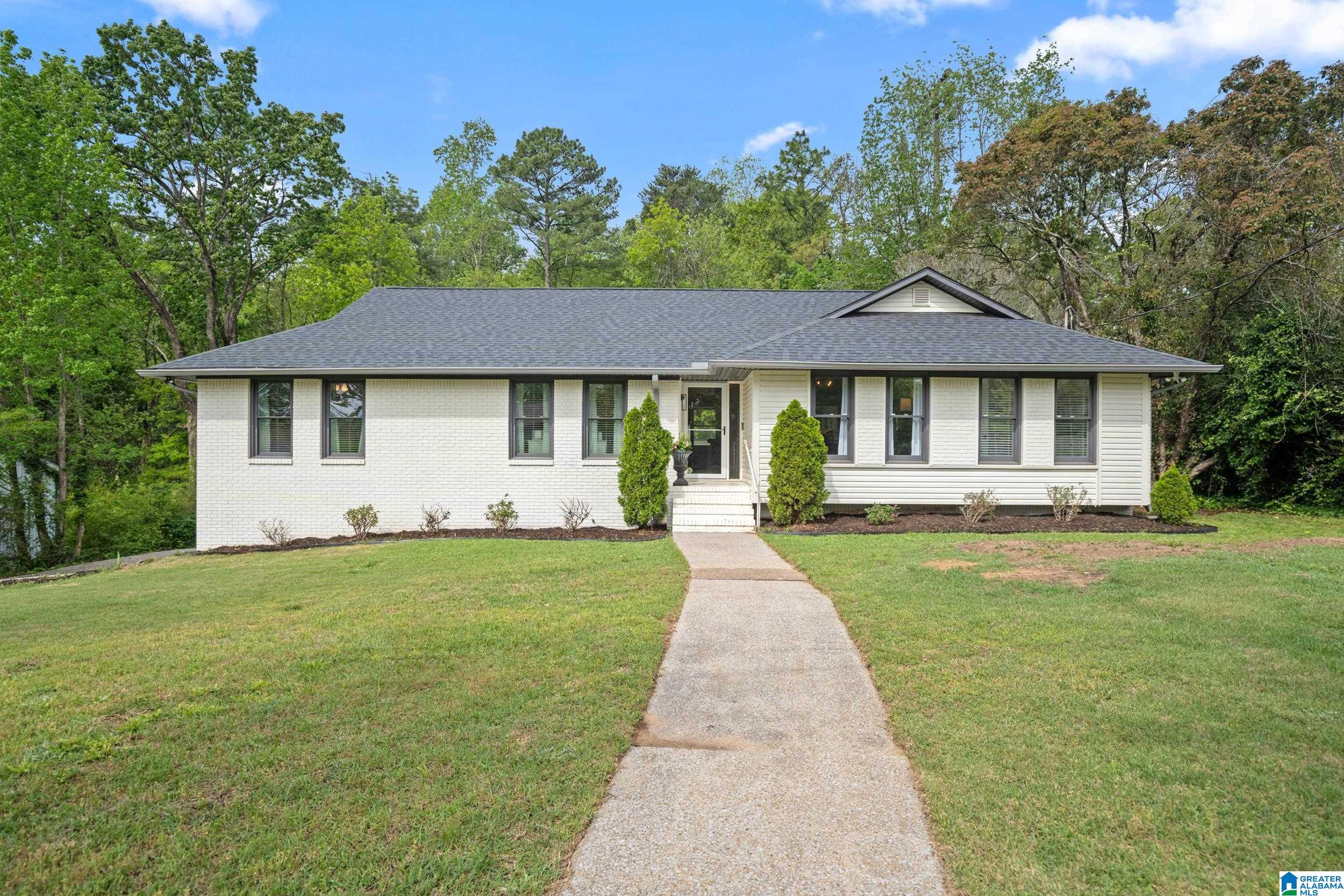 3528 DEERFIELD DRIVE