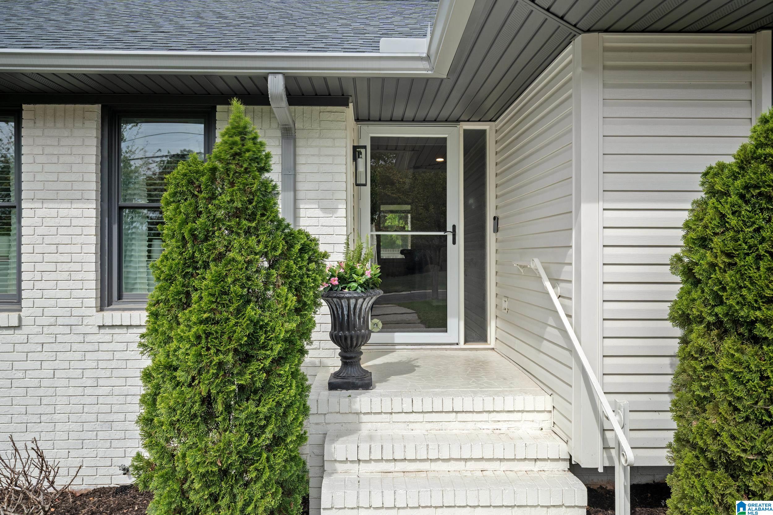 3528 DEERFIELD DRIVE