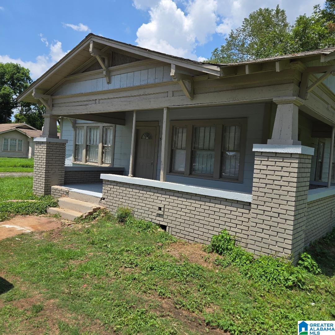 501 5TH STREET SW