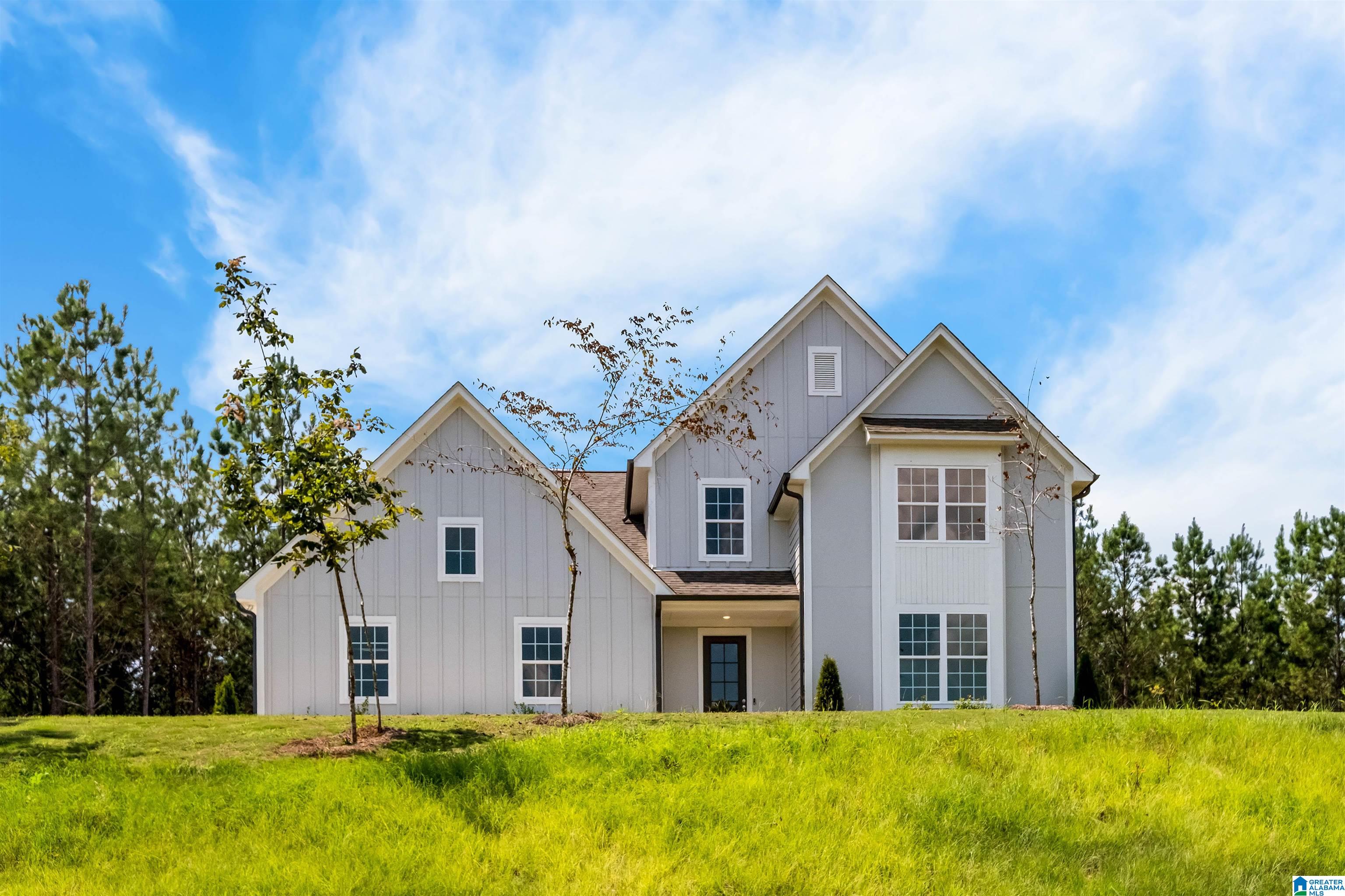 17 LOBLOLLY LANE