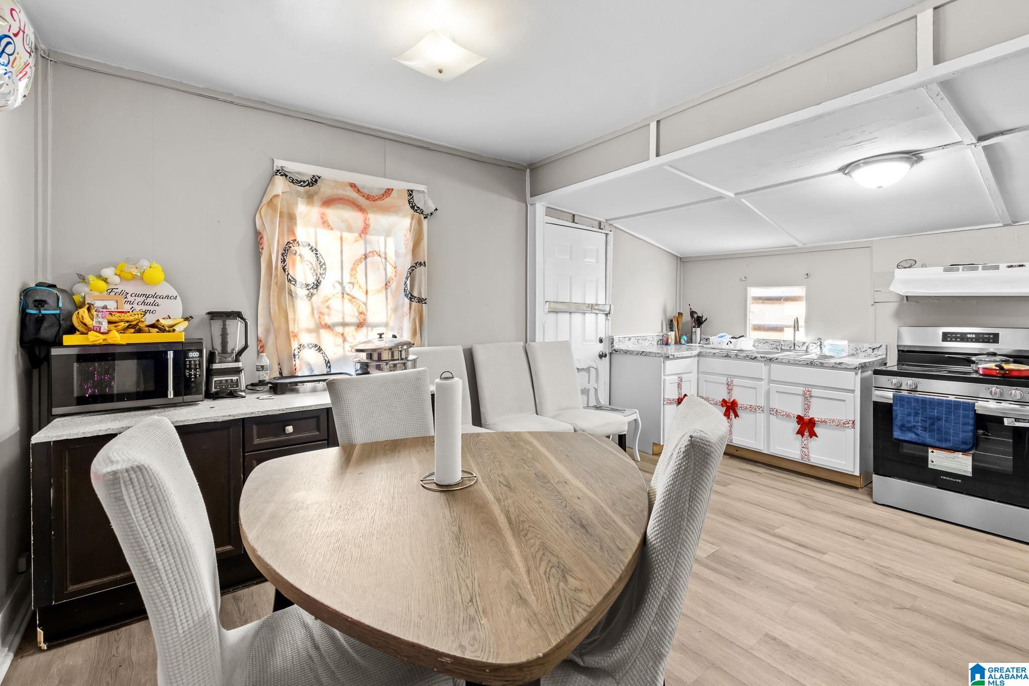 1712 LONG 14TH STREET N