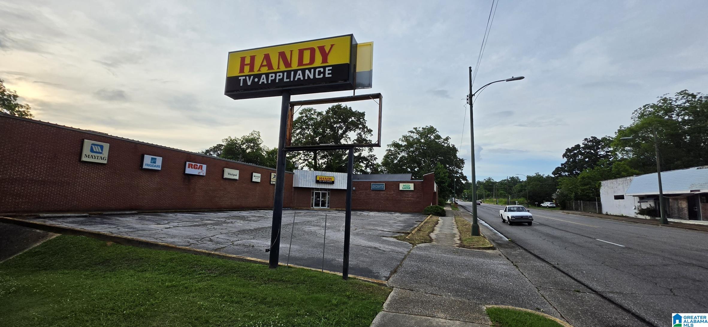 Photo 1 of 5 — 2012 NOBLE STREET, ANNISTON, AL 36201
