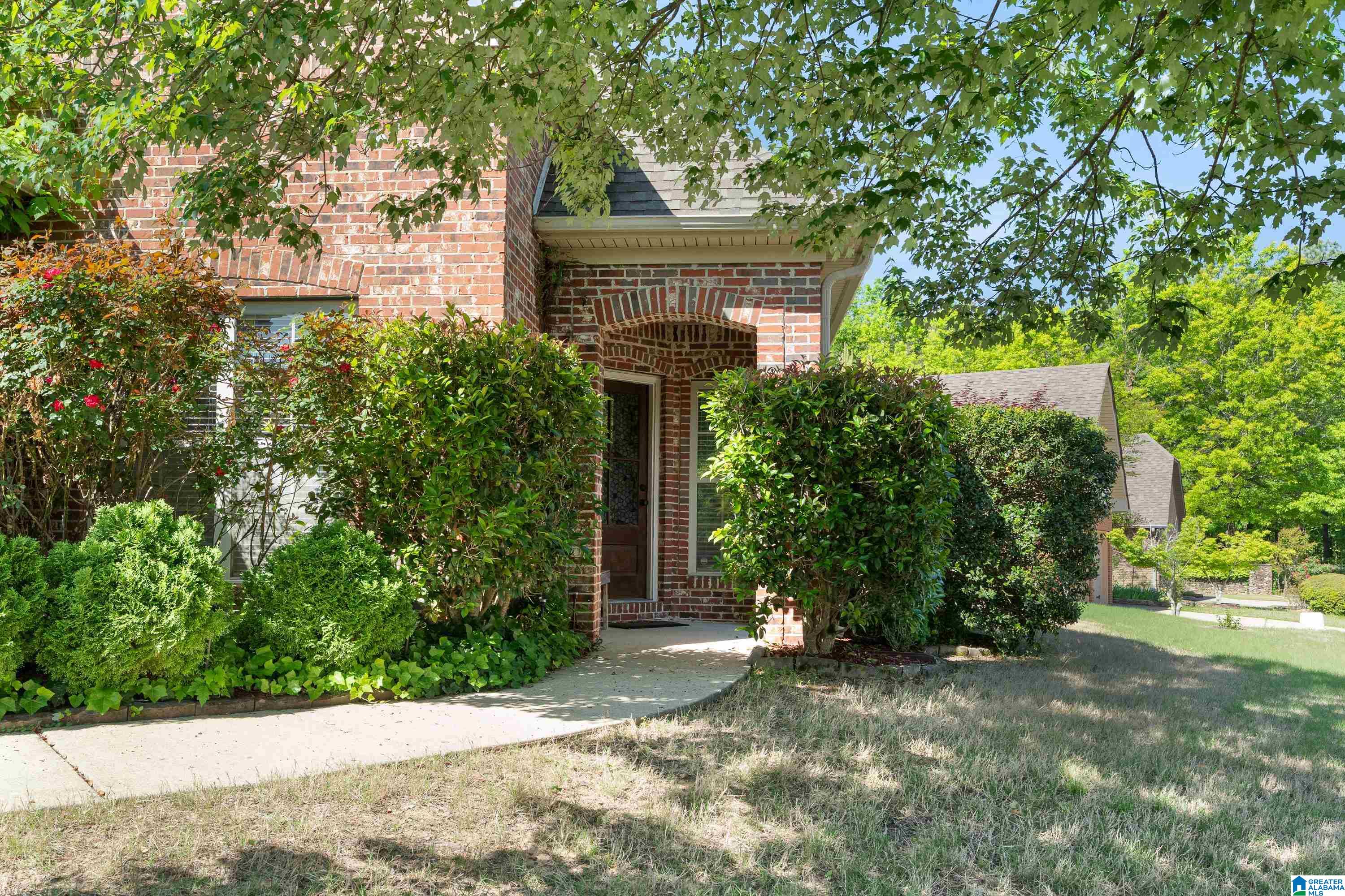 1106 WEYBRIDGE CIRCLE