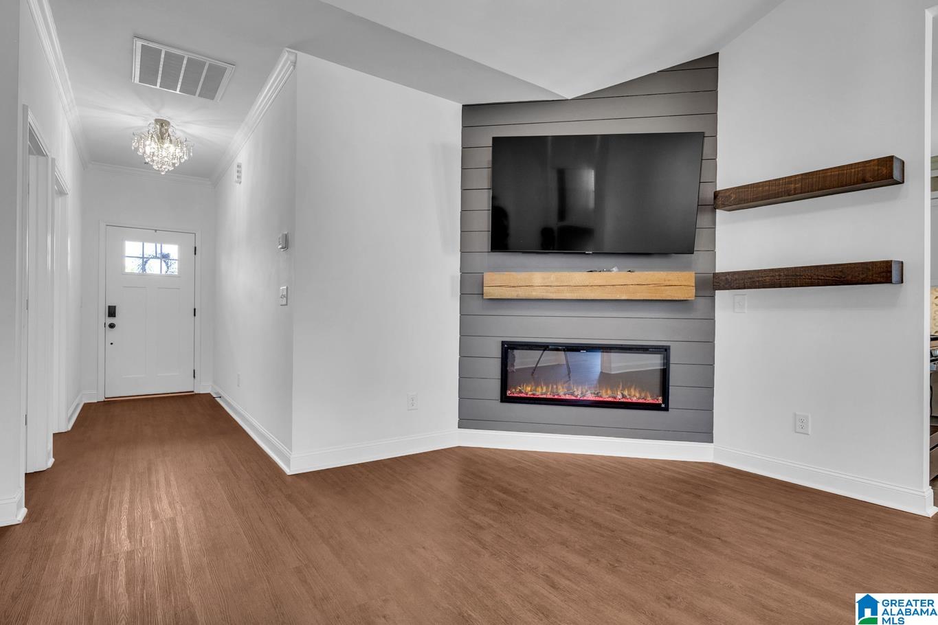 10 RED CAMELLIA COURT