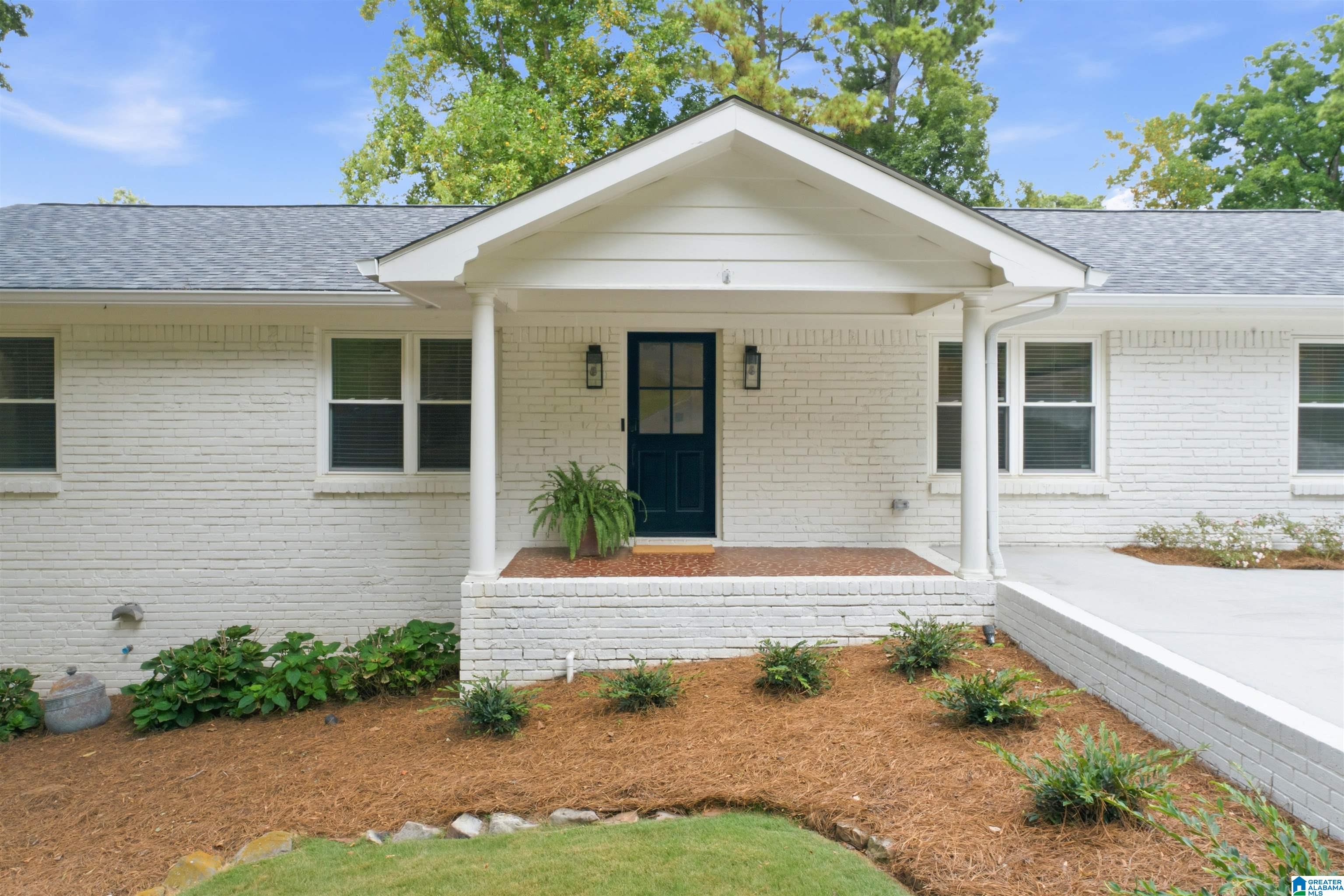 1604 MOUNTAIN GAP CIRCLE