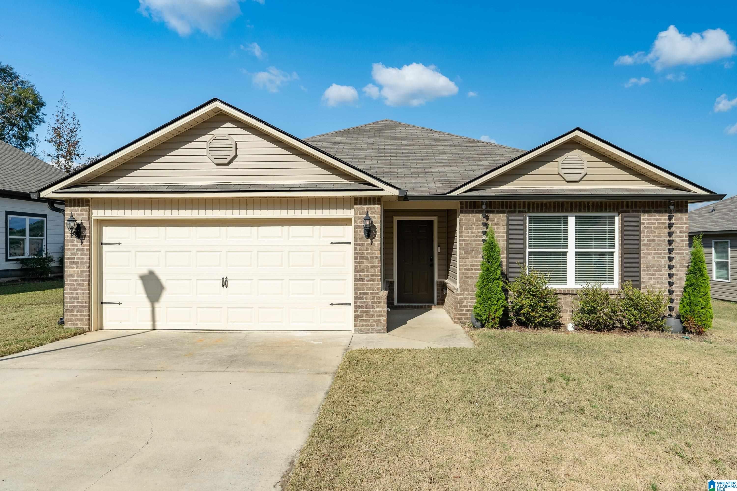 Photo 1 of 29 — 228 HAMPTON DRIVE, CALERA, AL 35040