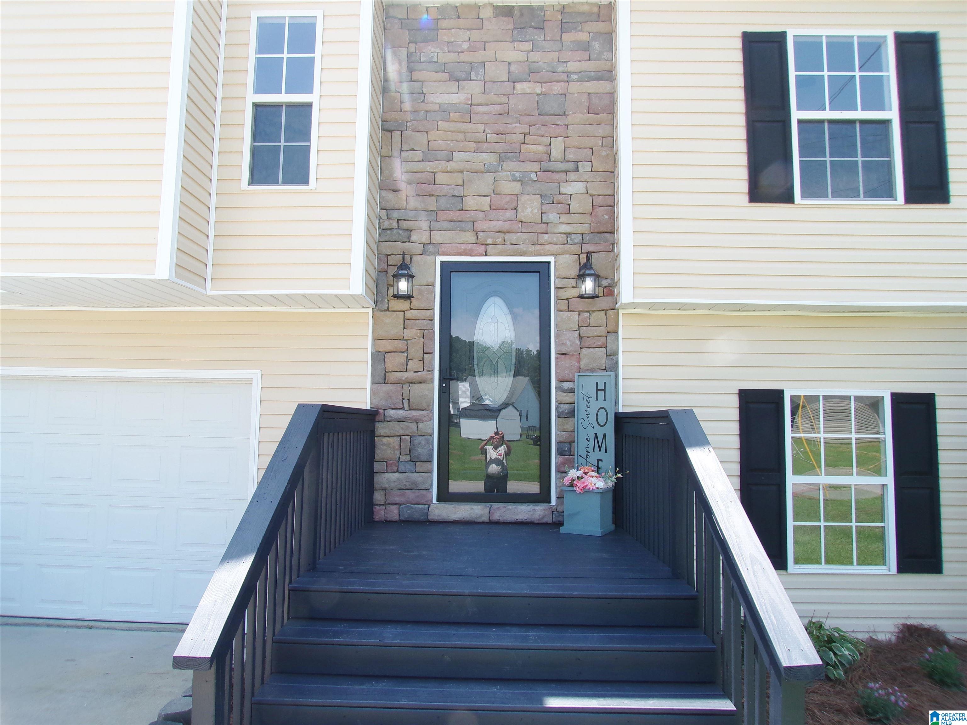44 RED OAK COURT