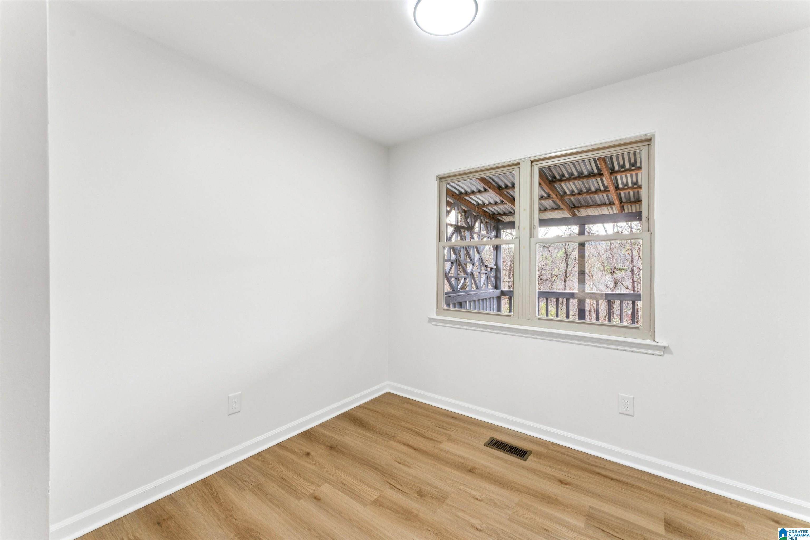 1504 NW 8TH STREET NW