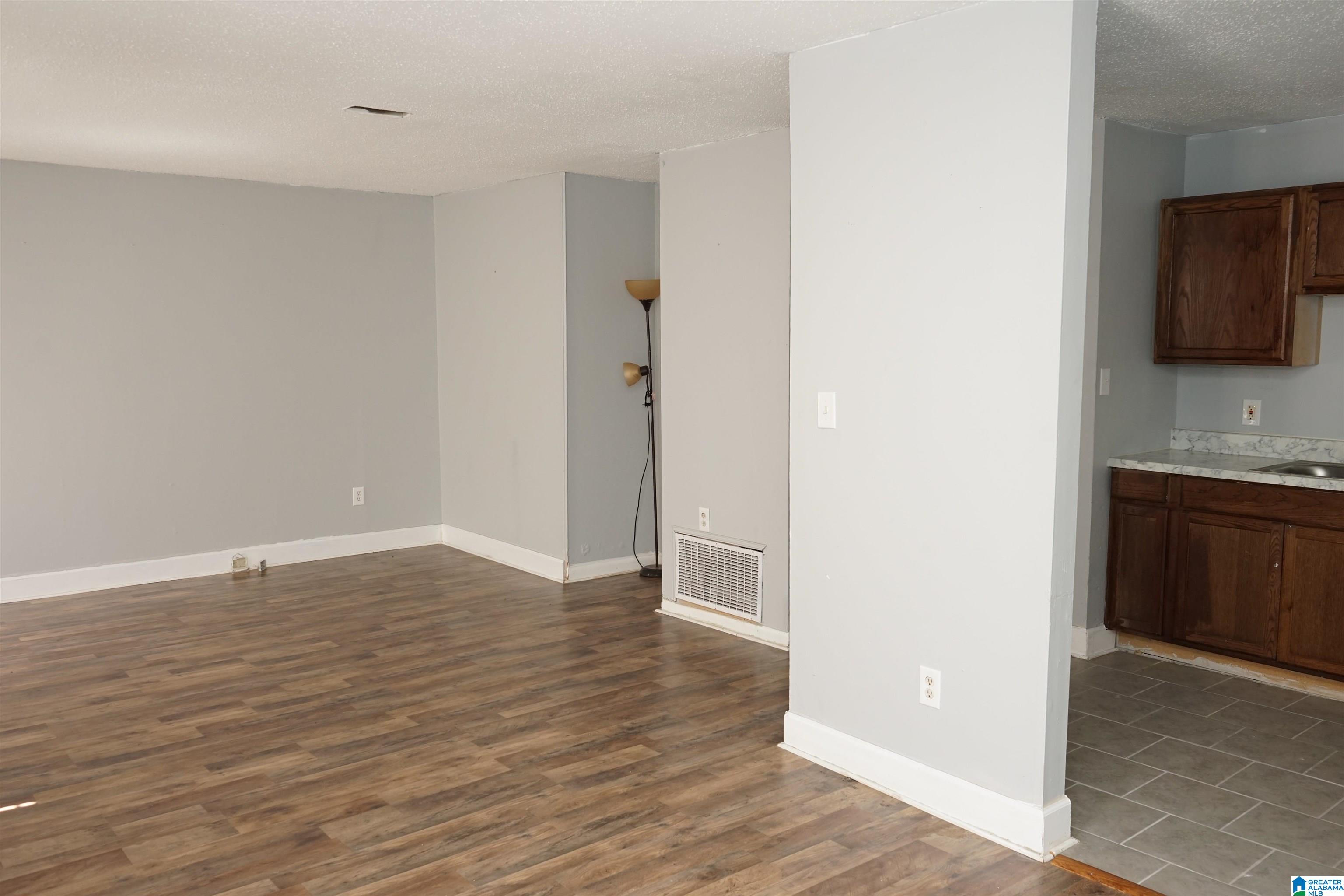 3416 ALEMEDA AVENUE SW