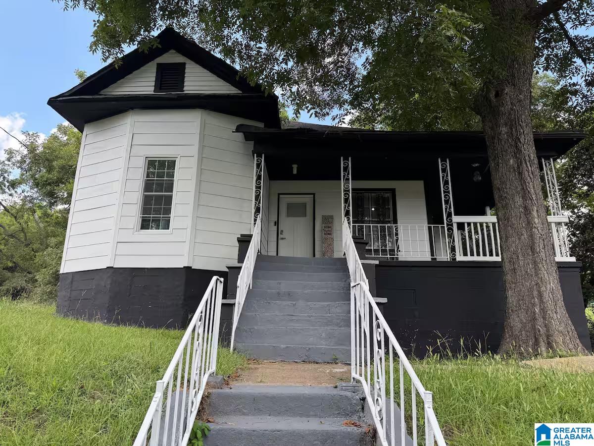 1626 11Th Ct N, Birmingham, AL 35204
