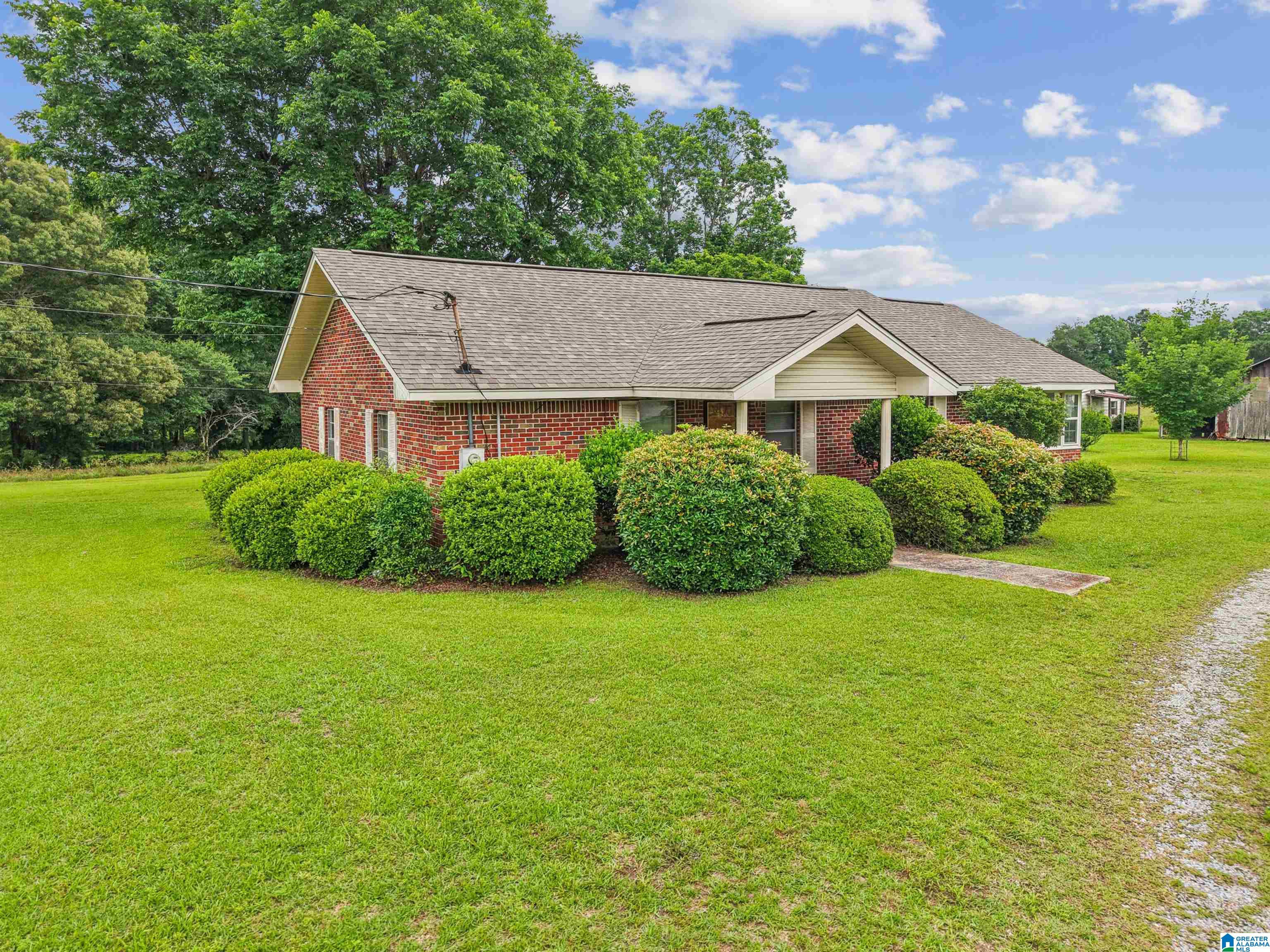 1800 COUNTY ROAD 28