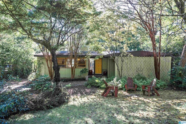 103 WINDHAVEN RD, BIRMINGHAM, AL 35209 - Image 08365eacb91c46f03bf9665a37fea6be/1649828236