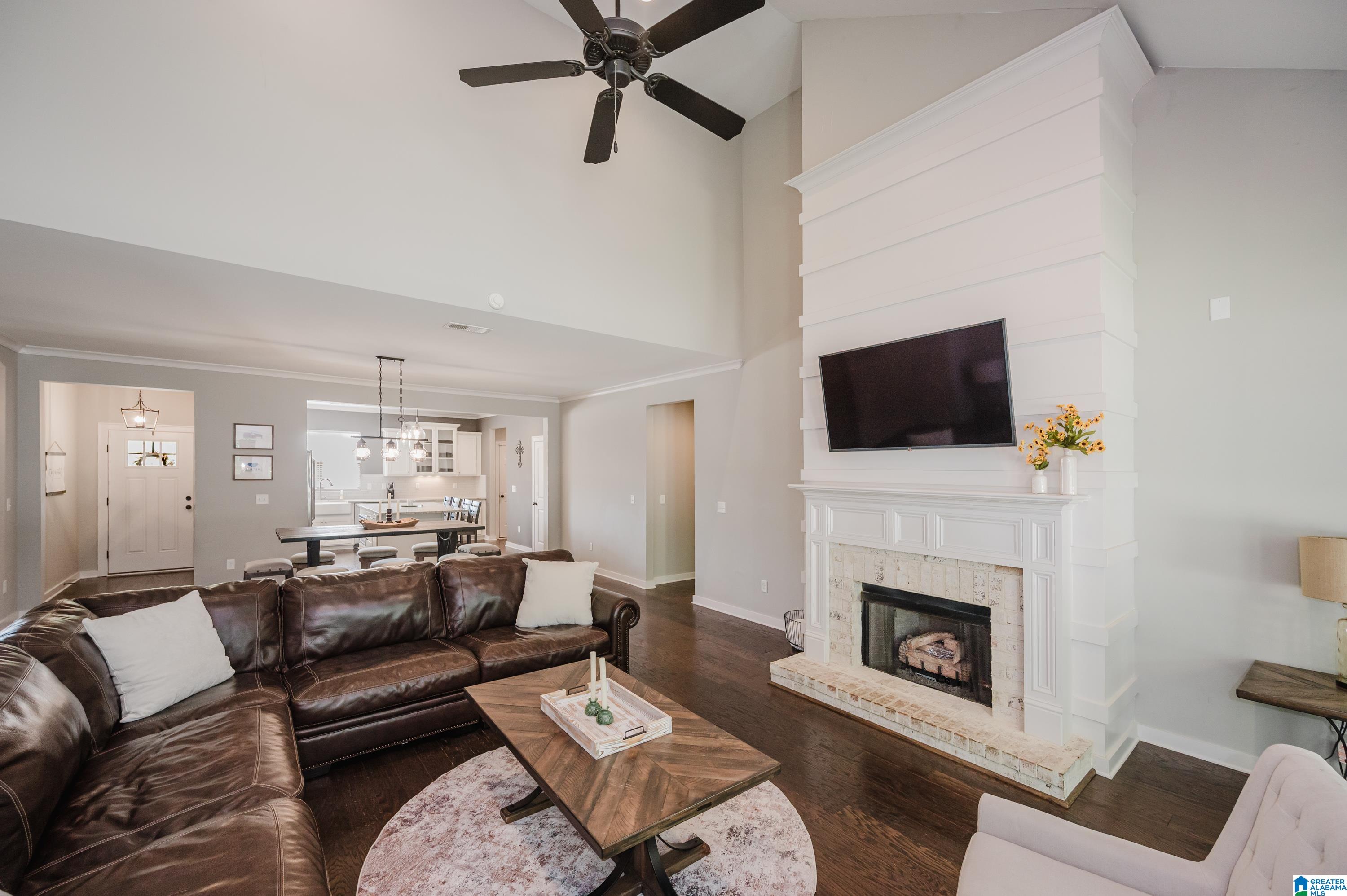 5175 PARK SIDE CIRCLE