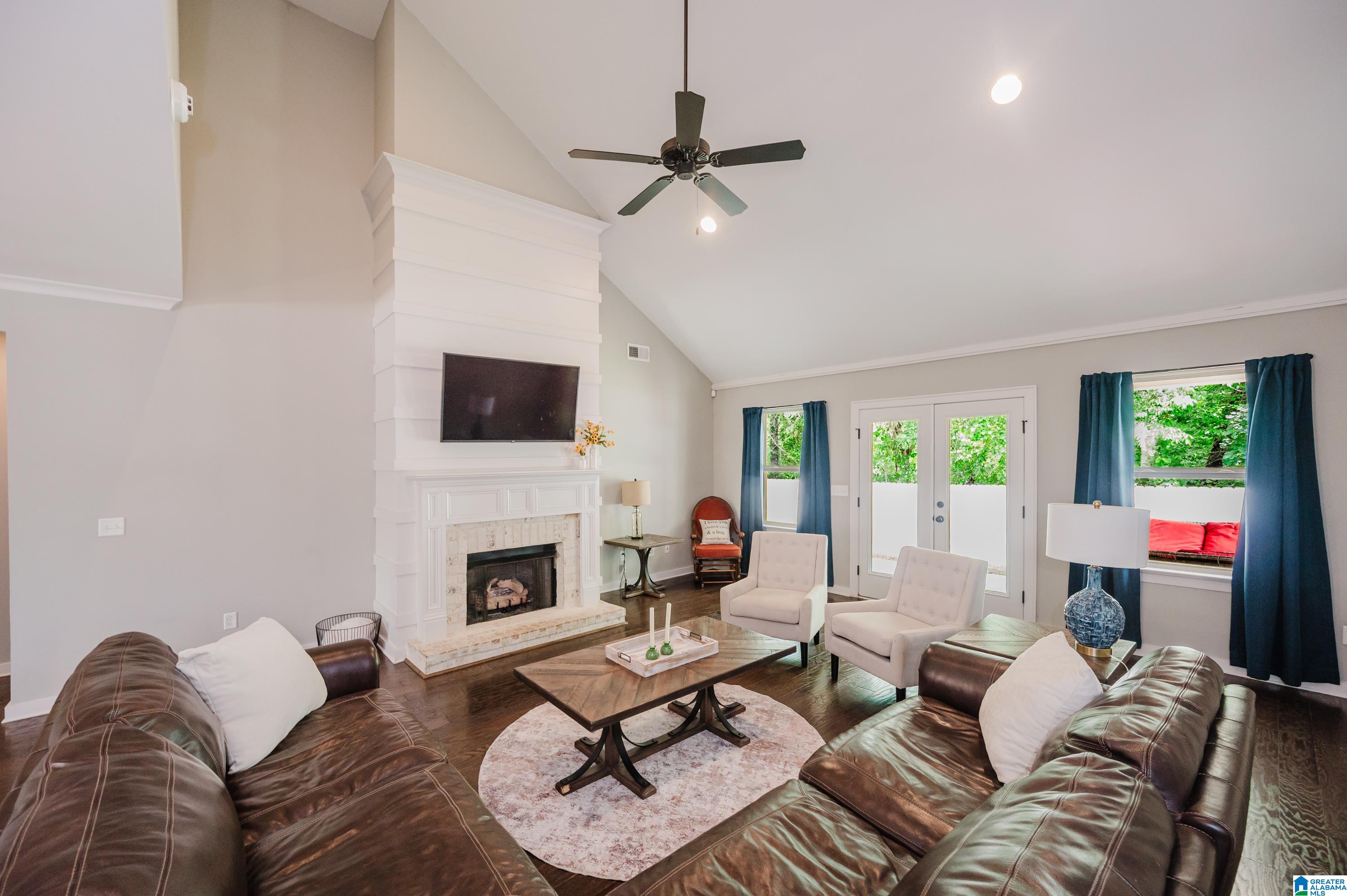 5175 PARK SIDE CIRCLE