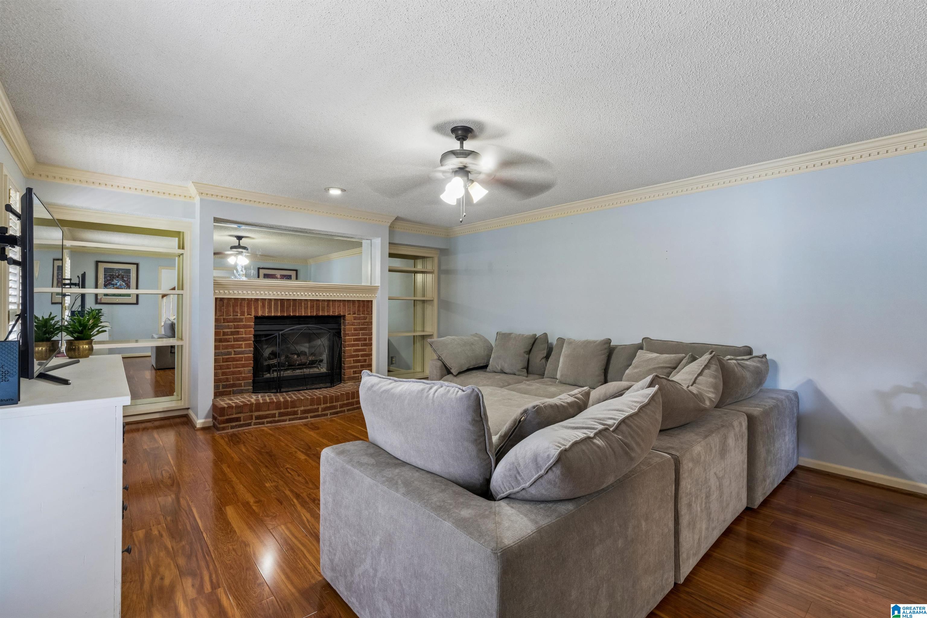 123 BLACK WALNUT LANE