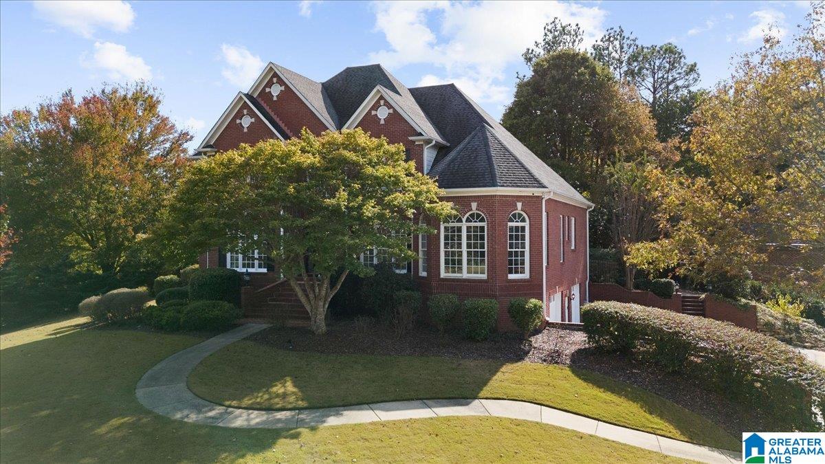 1001 FAIRMONT CIRCLE