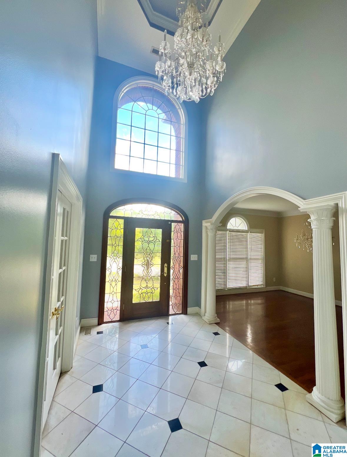 1001 FAIRMONT CIRCLE