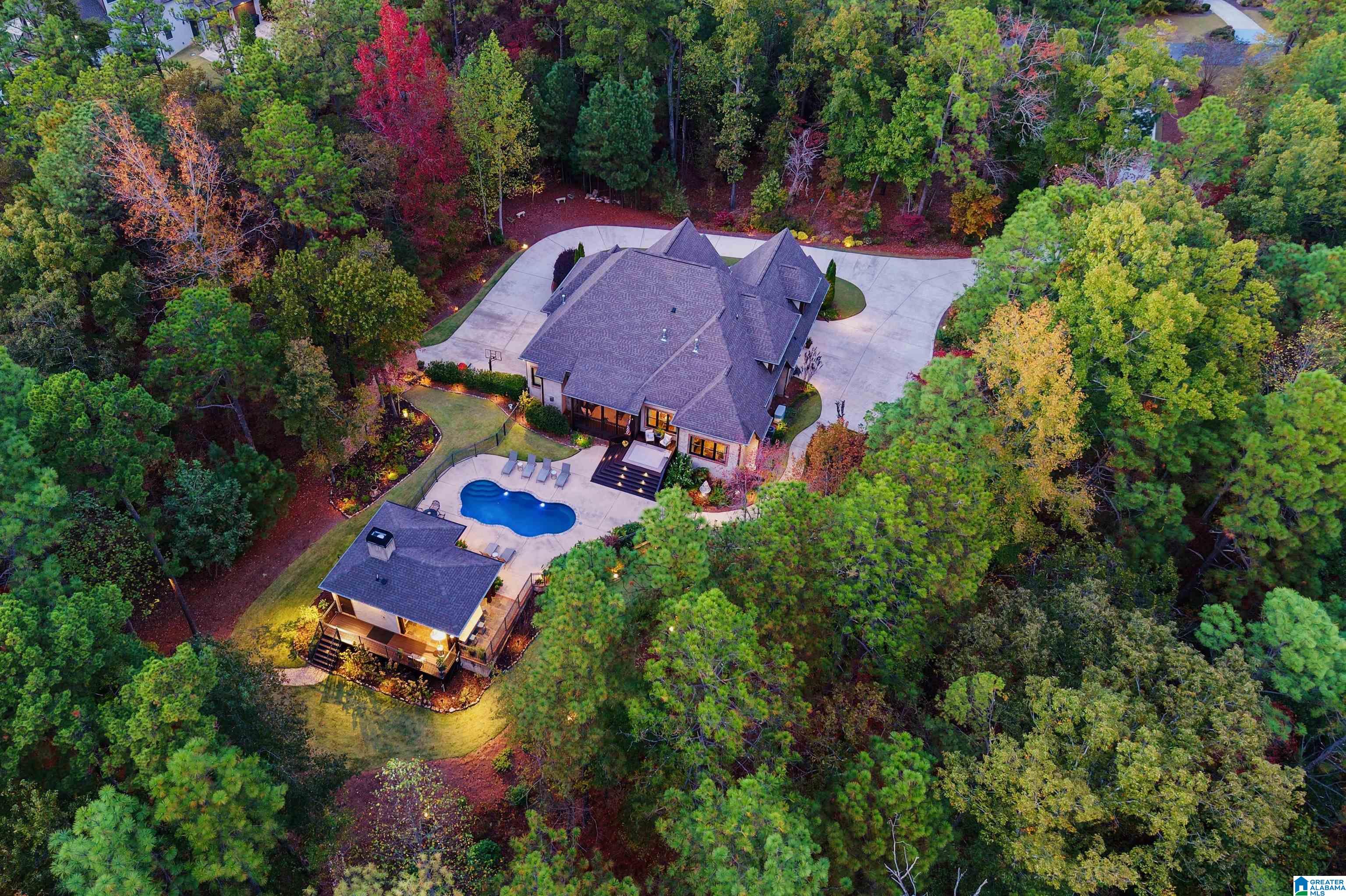 317 OAK MOUNTAIN CREST WAY