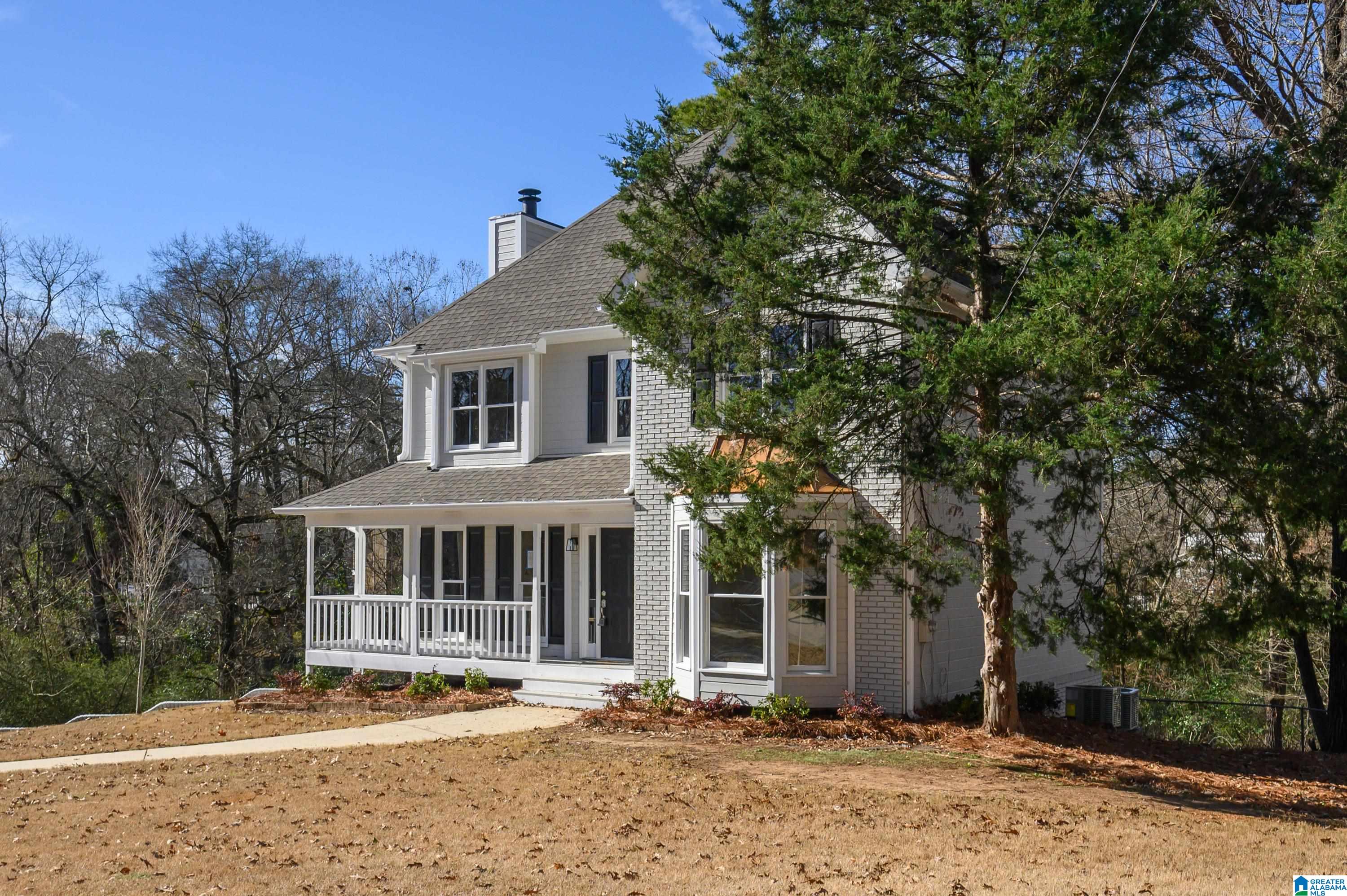 699 OLDE TOWNE CIRCLE