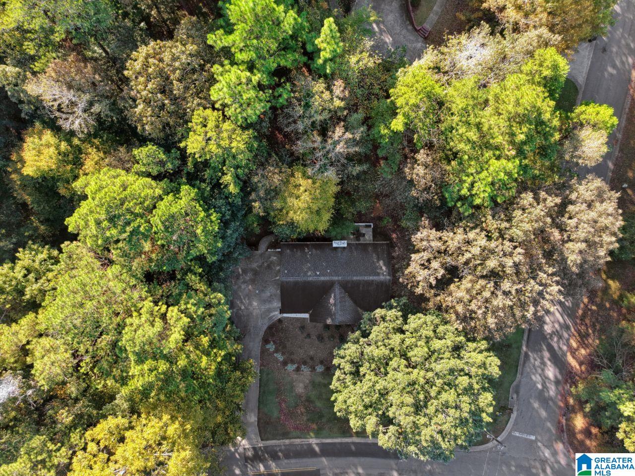 764 HEATHERWOOD DRIVE