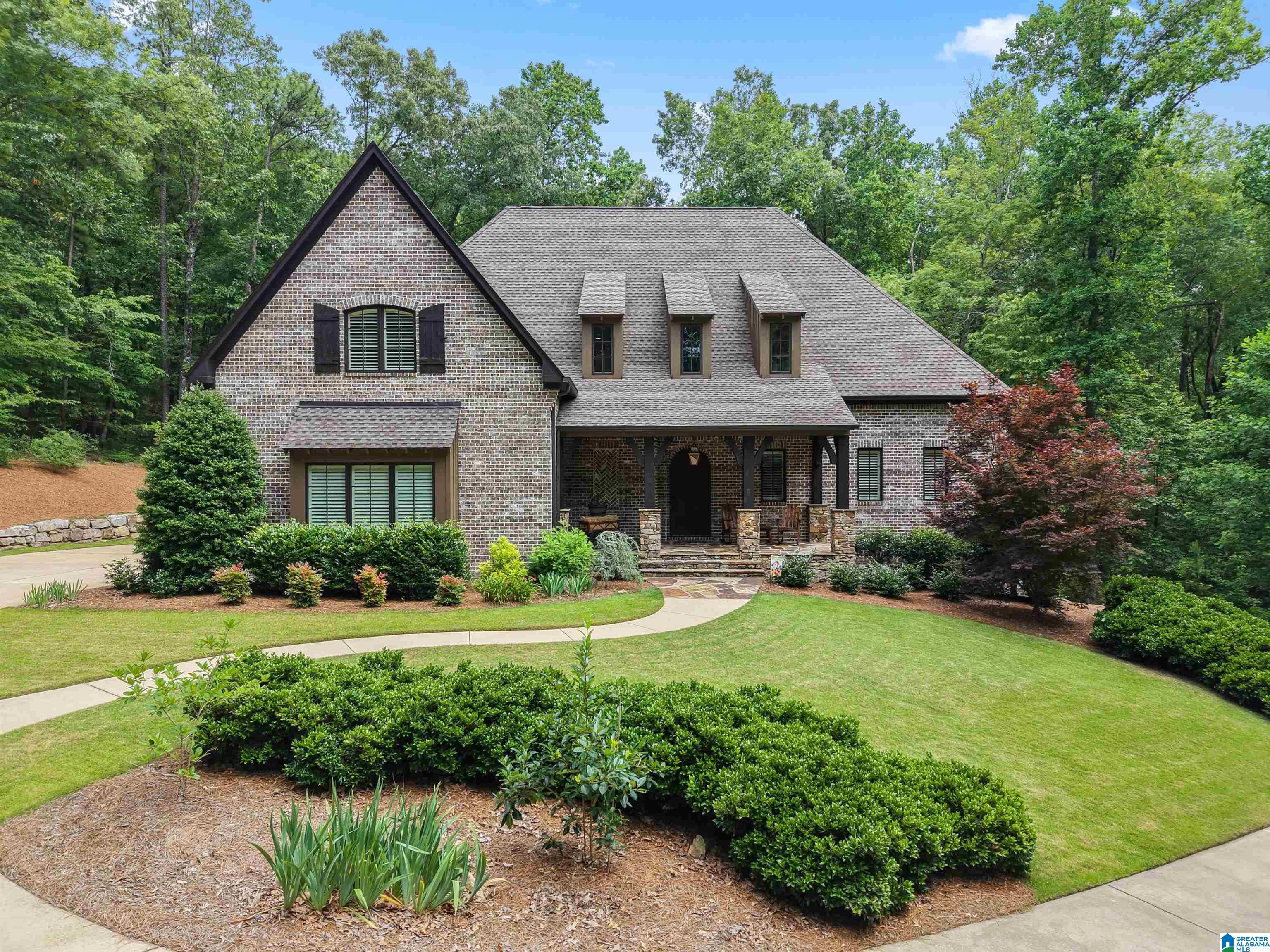 360 STONEGATE DRIVE