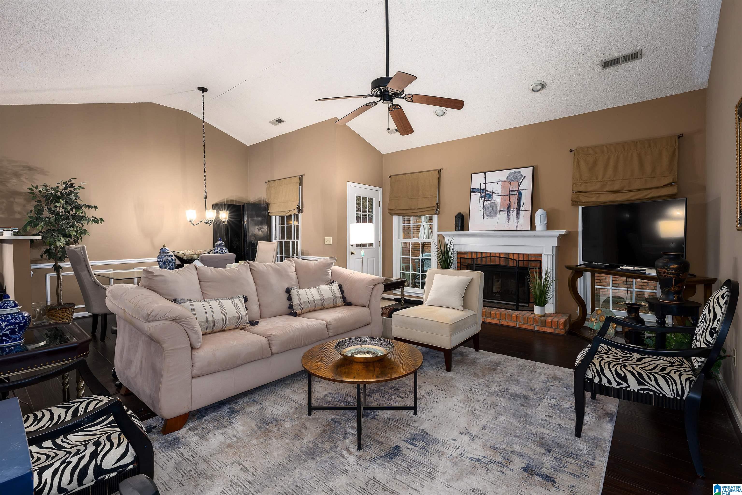 2621 N CHANDALAR LANE