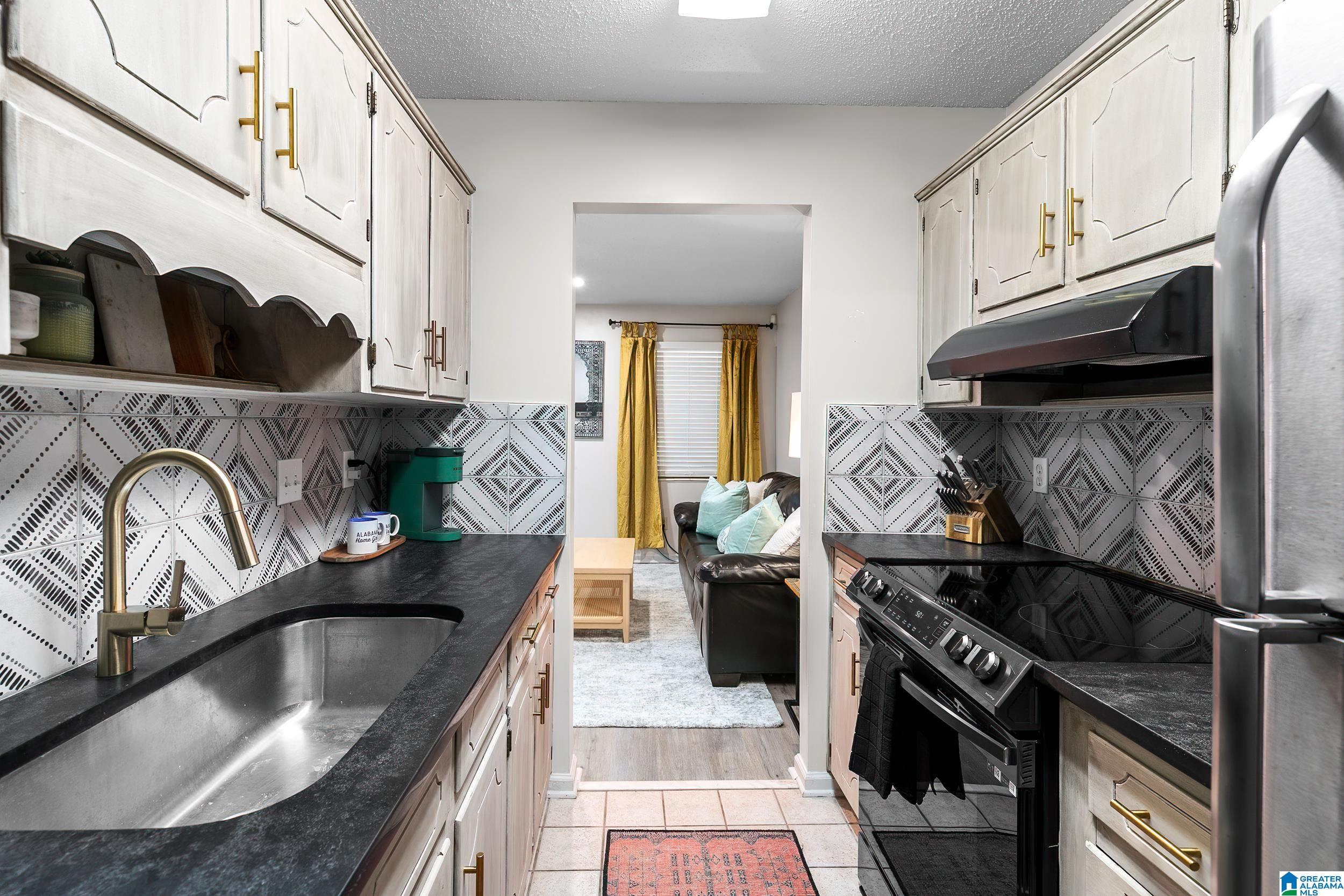 1004 CEDAR CREST DRIVE