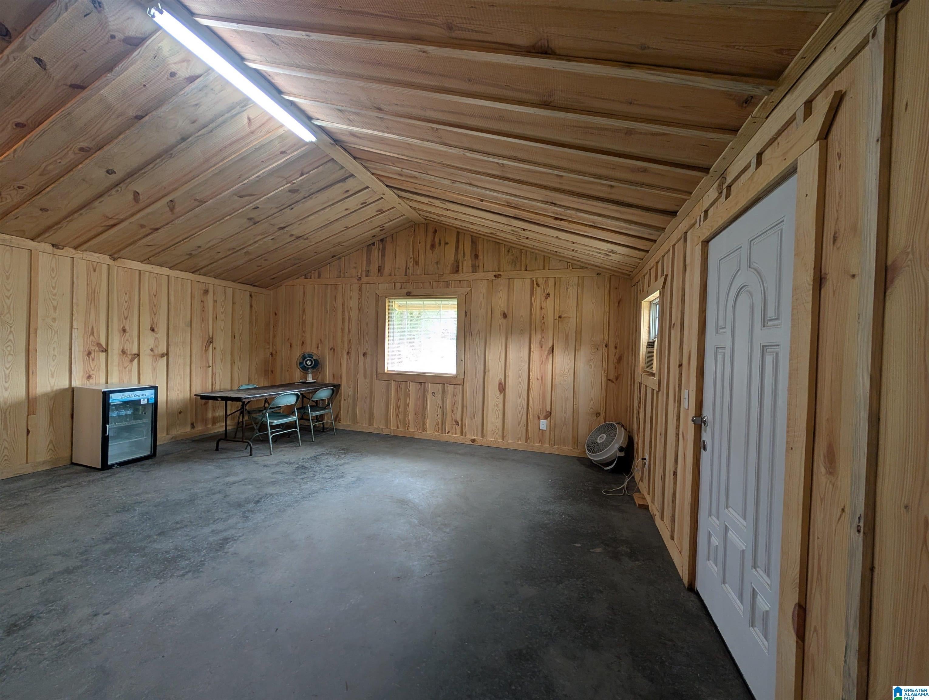 2640 HIGHWAY 278 W