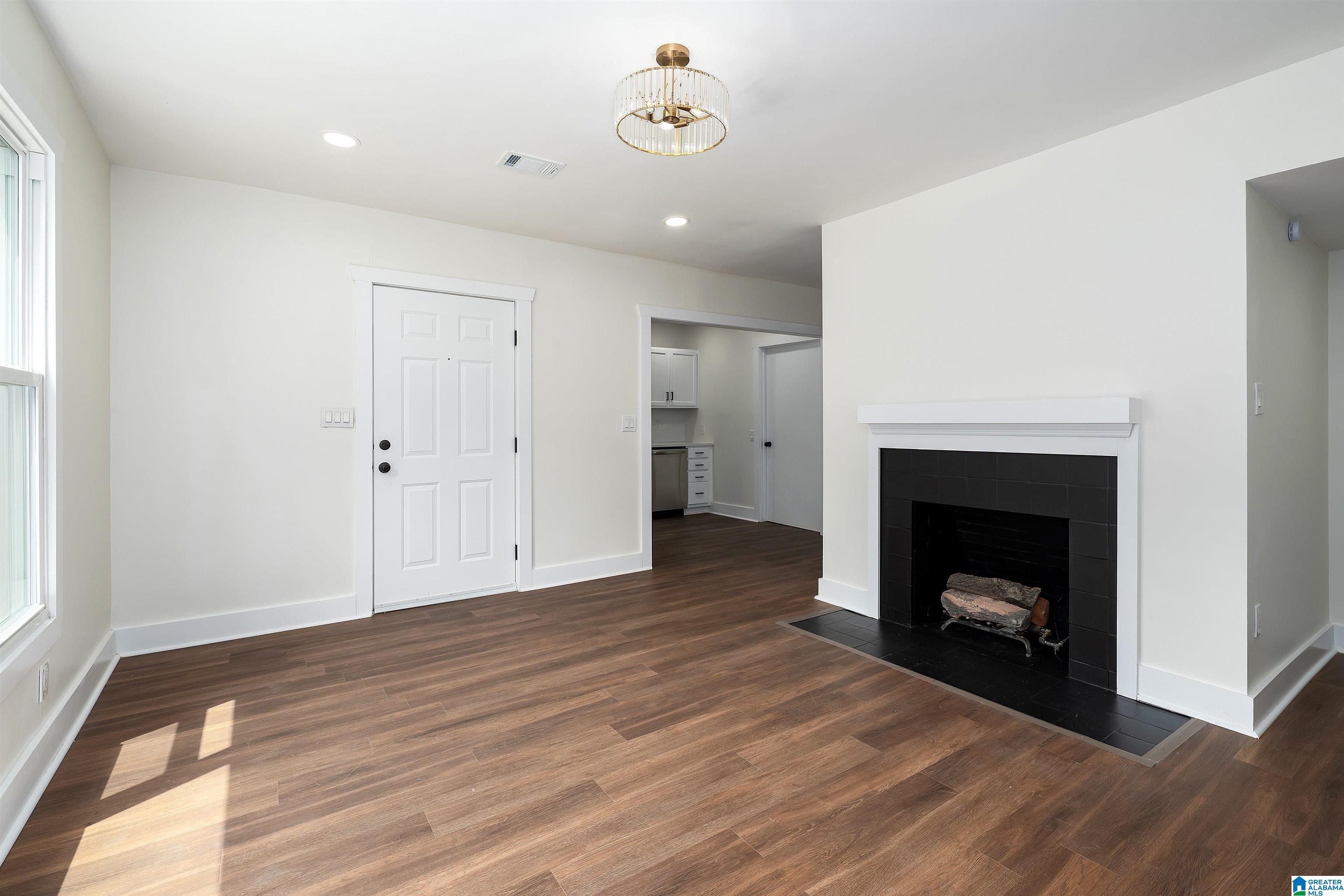 721 47TH WAY