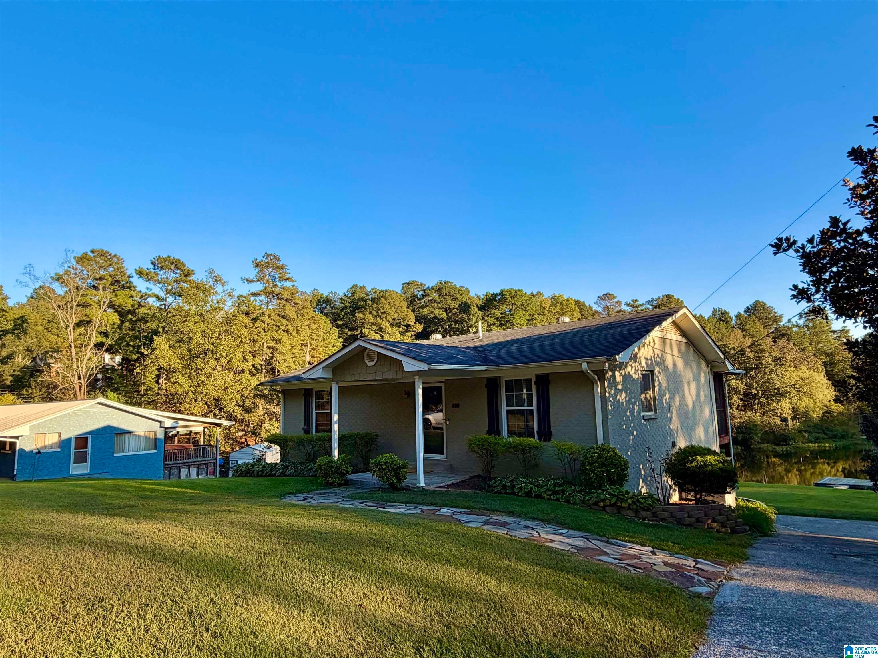 800 MOUNTAIN LAKE ROAD