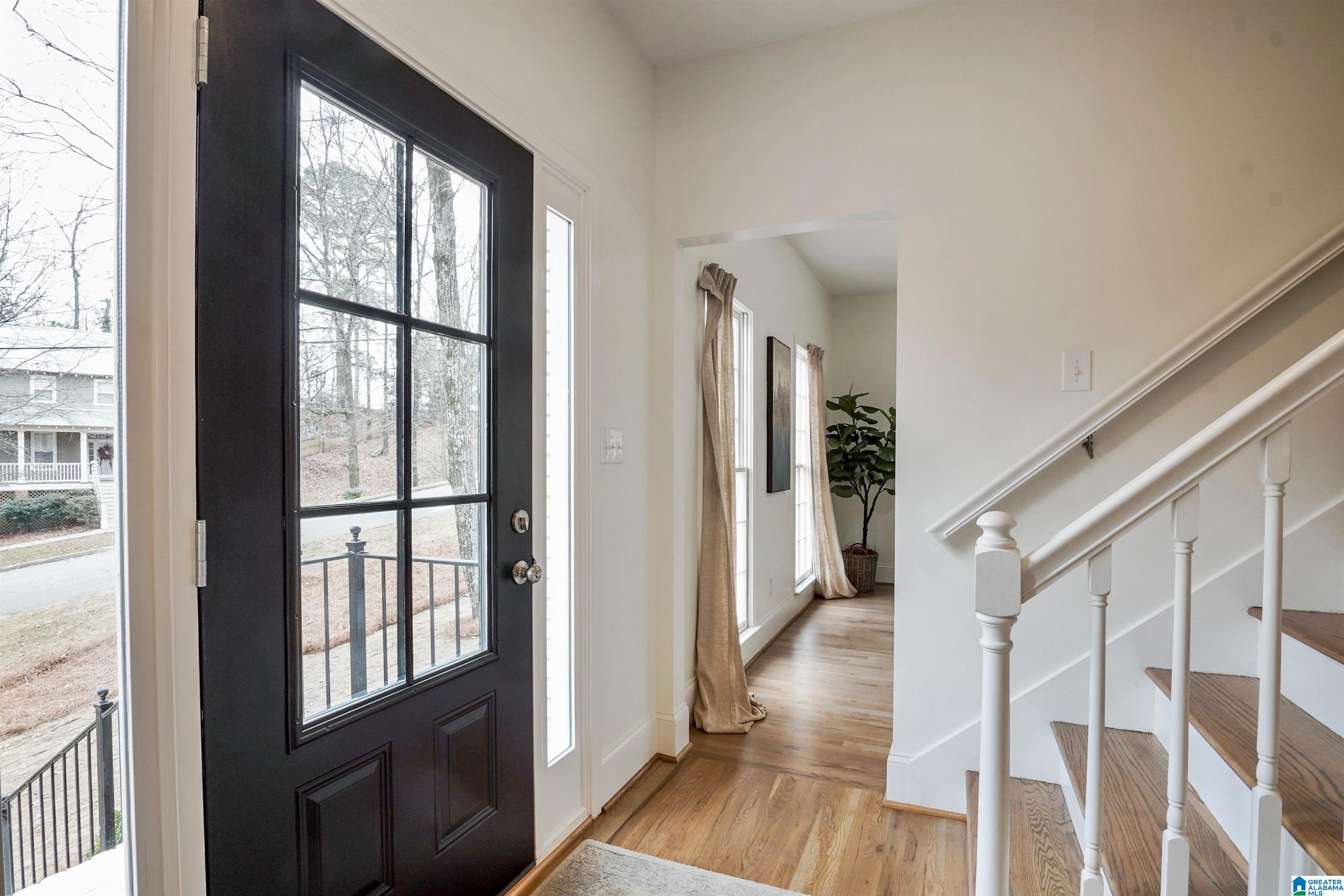 1700 WHITE OAK PLACE