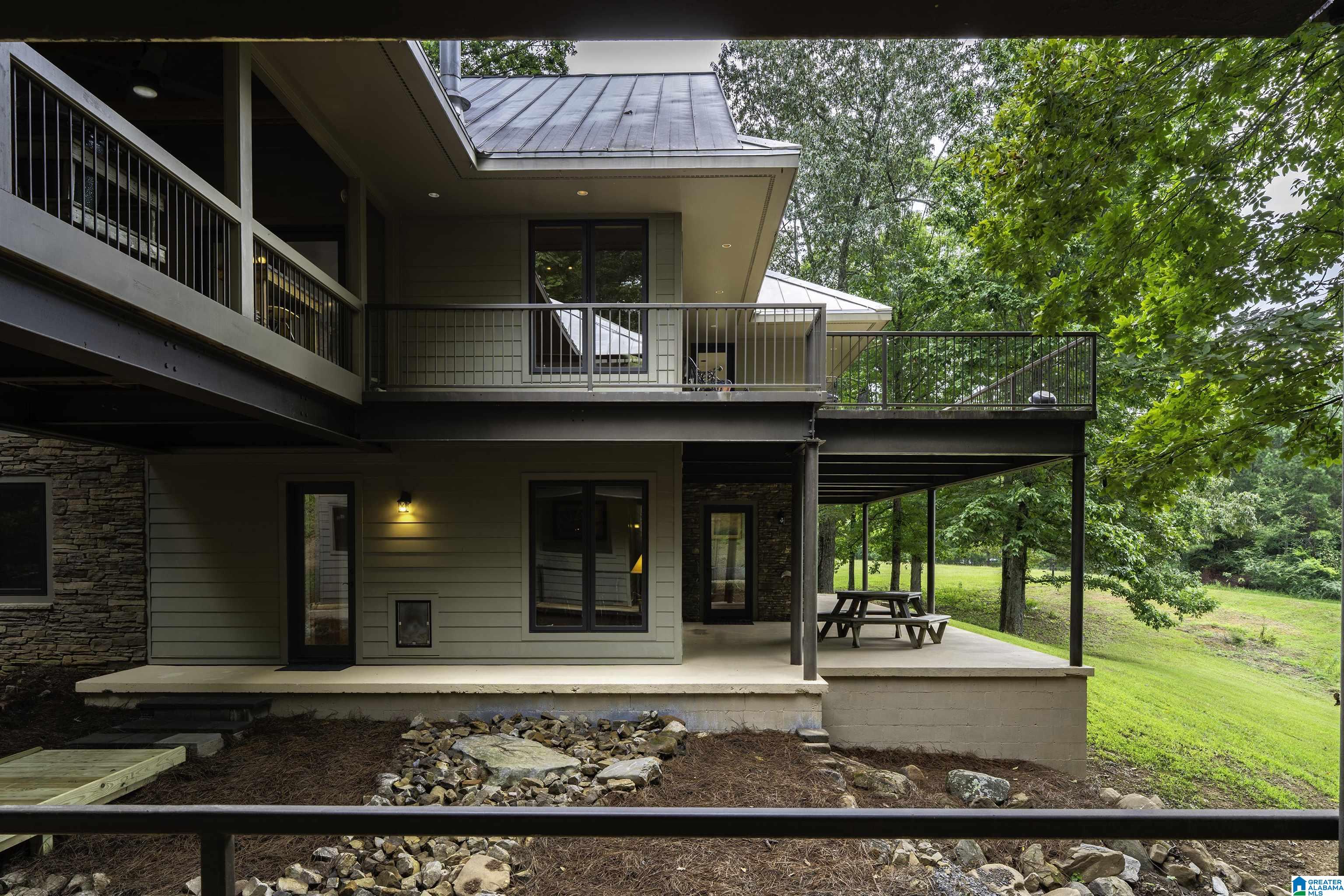 1187 CRAWFORDS COVE ROAD